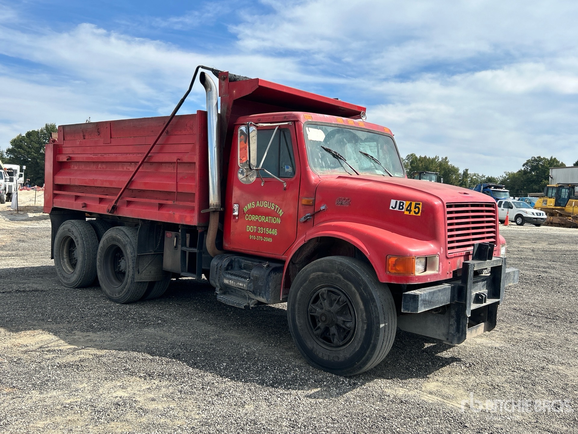 1997 International 4900