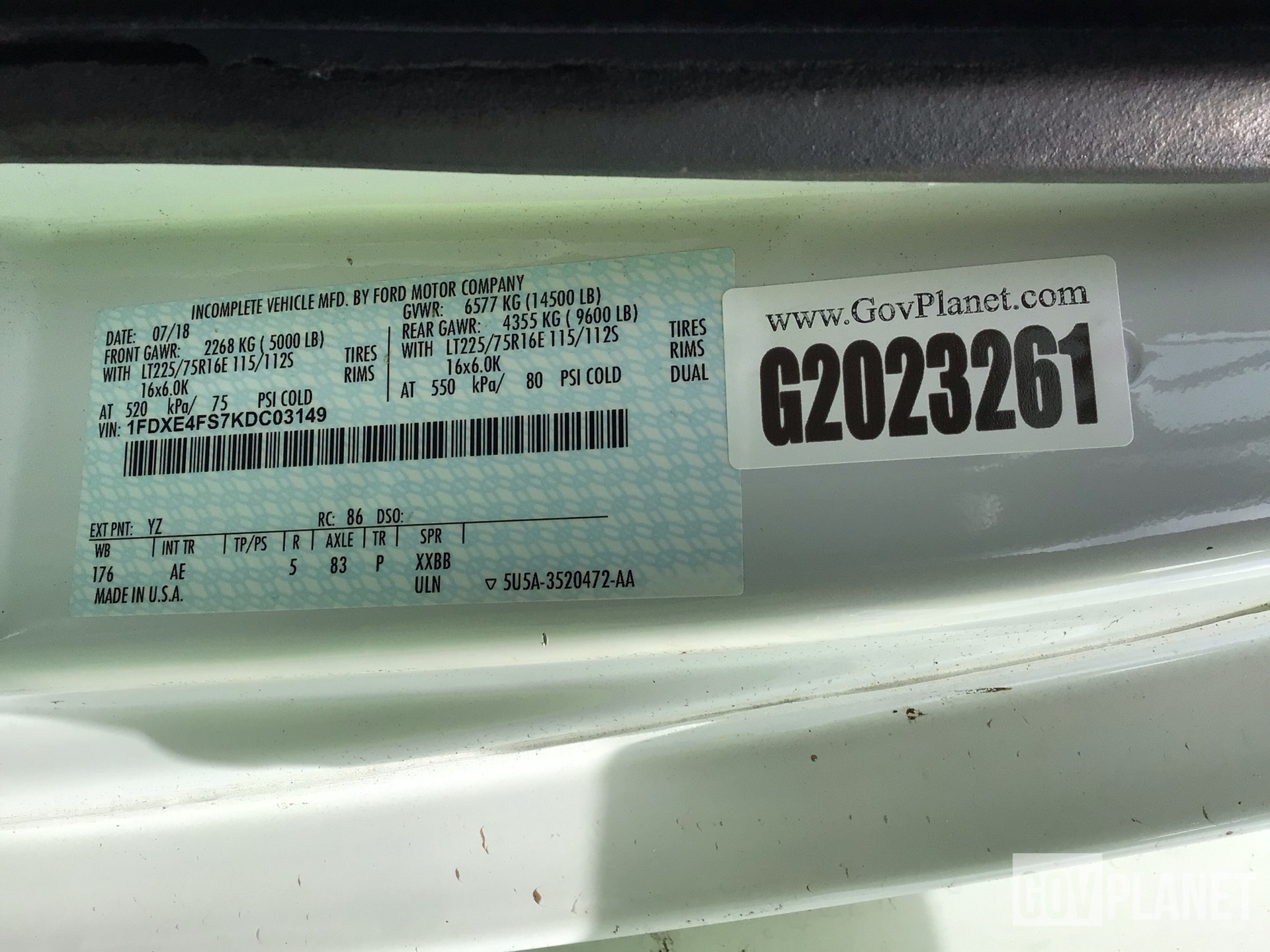General Appearance with Serial Number / VIN