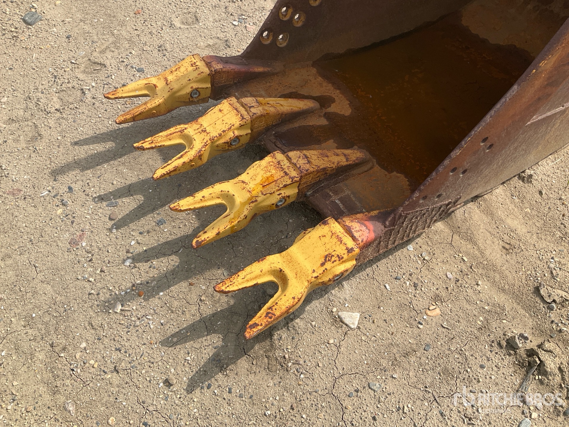Brandt 36 in Digging - Fits Cat 300 Series