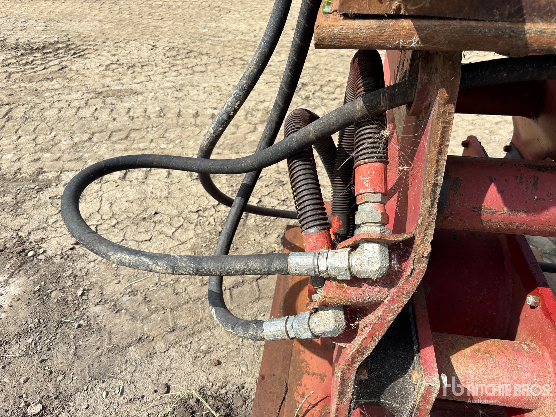 Gentech 34 IN - FITS CAT 200 SERIES
