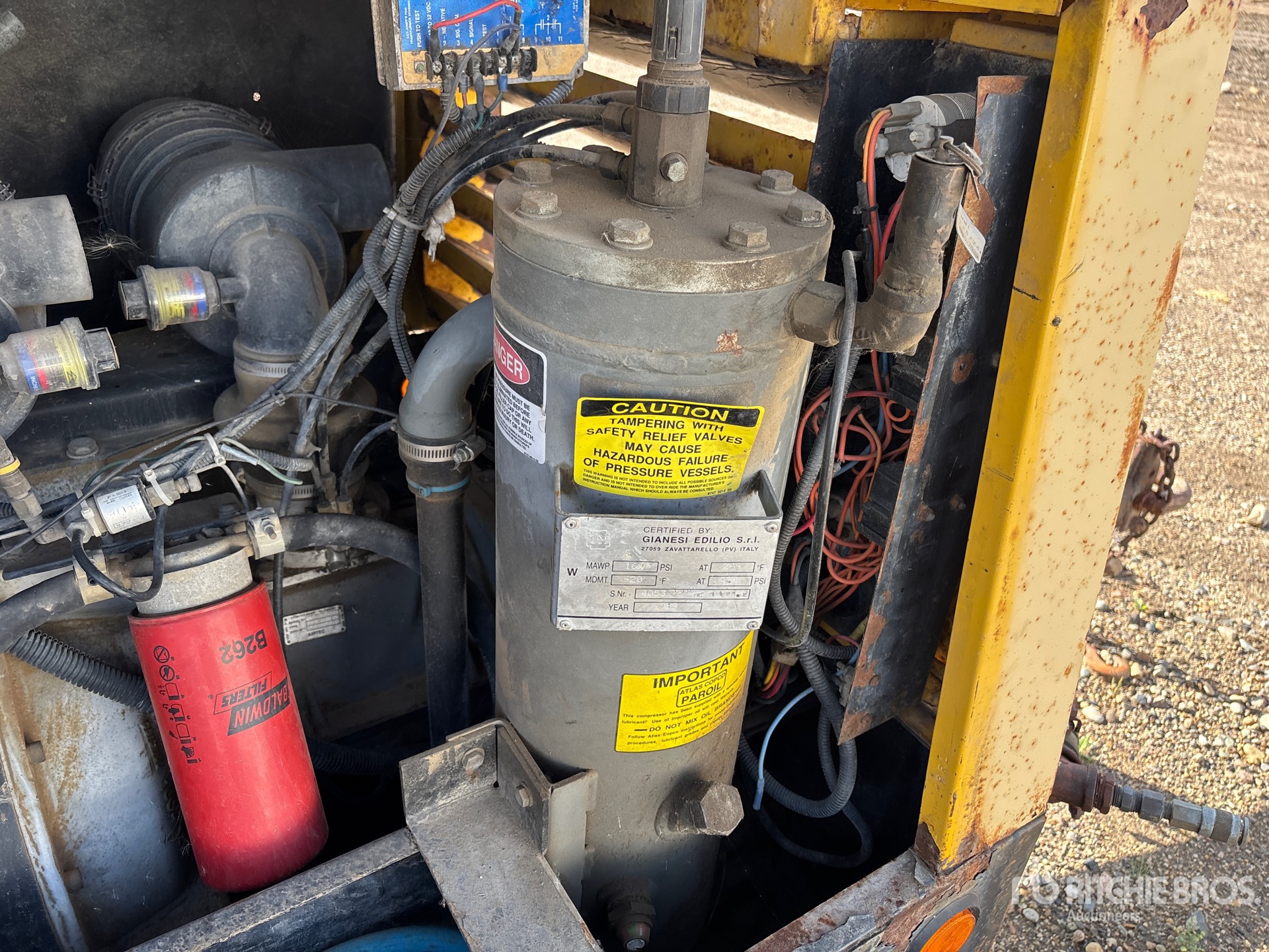 2000 Atlas Copco XAS 96