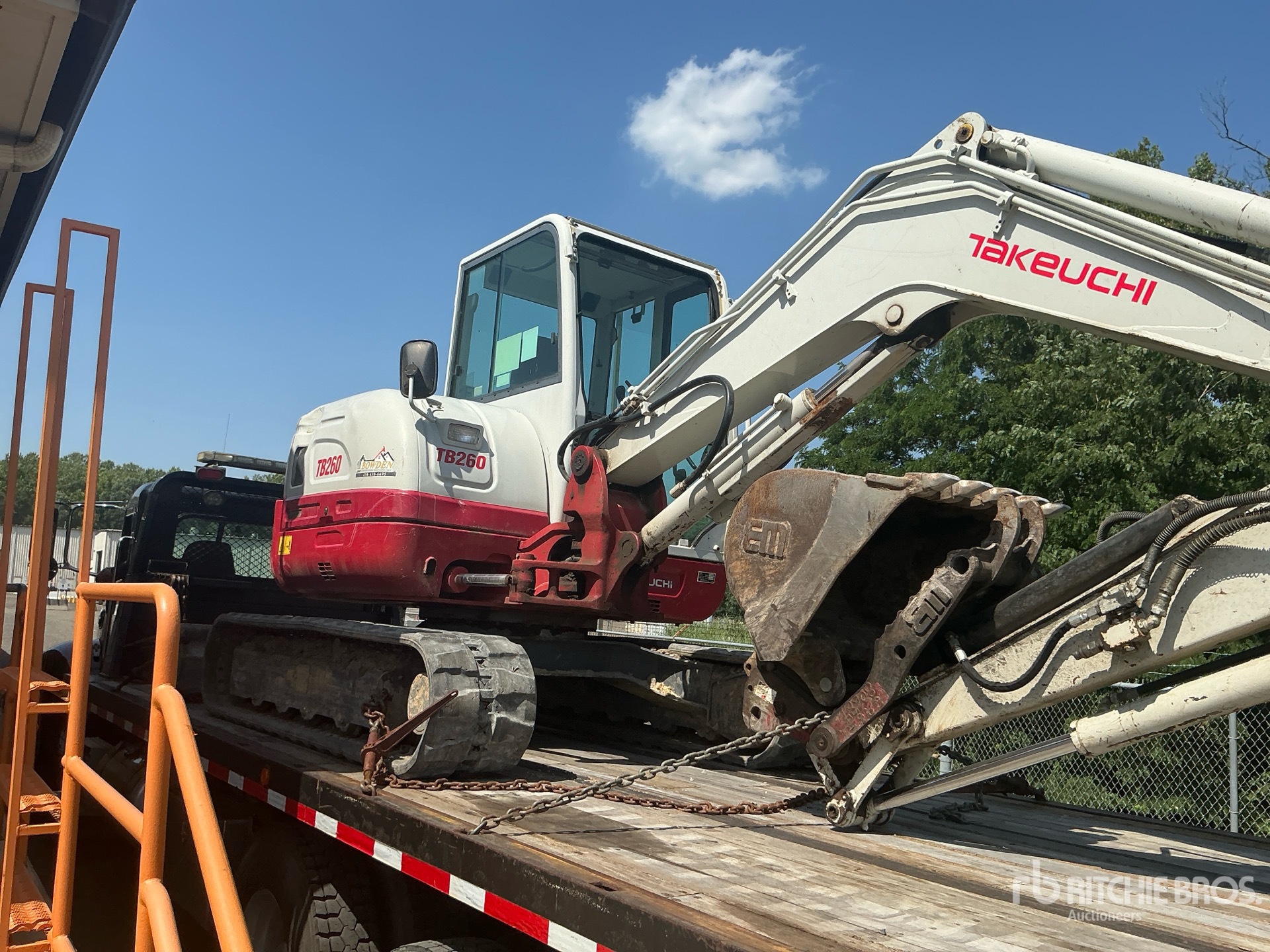 Photo of a 2016 Takeuchi TB60