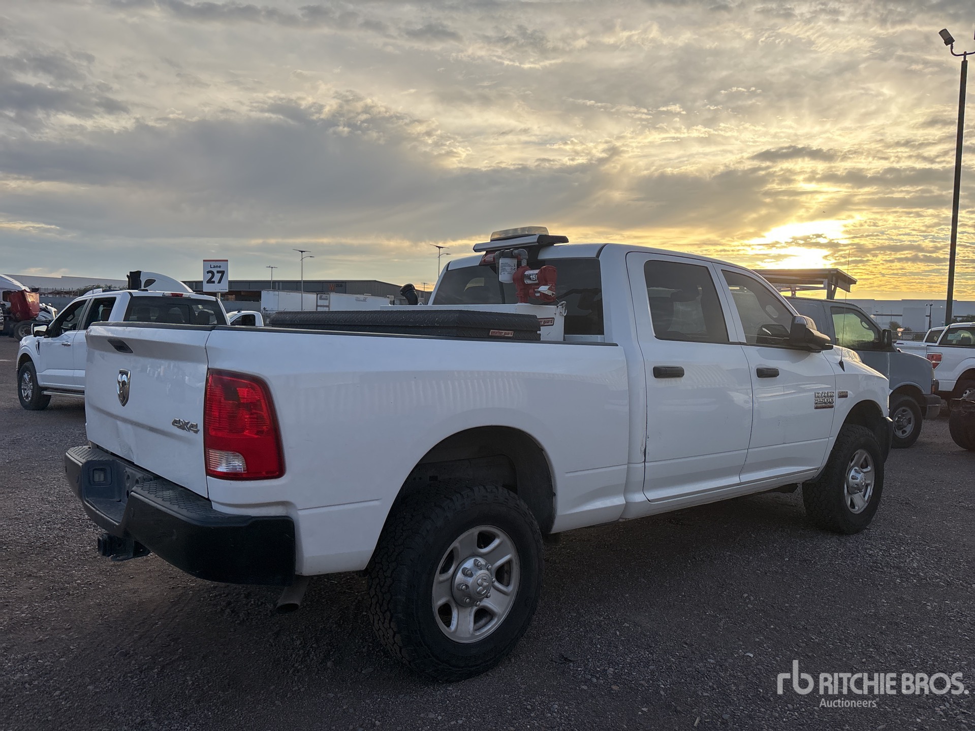 General Appearance with Picture, Right Rear Corner