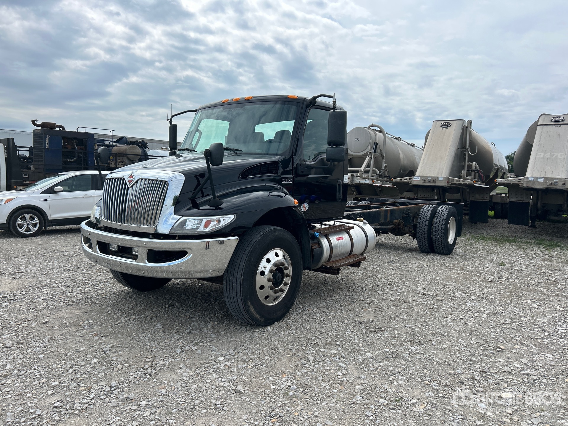 2020 International MV607