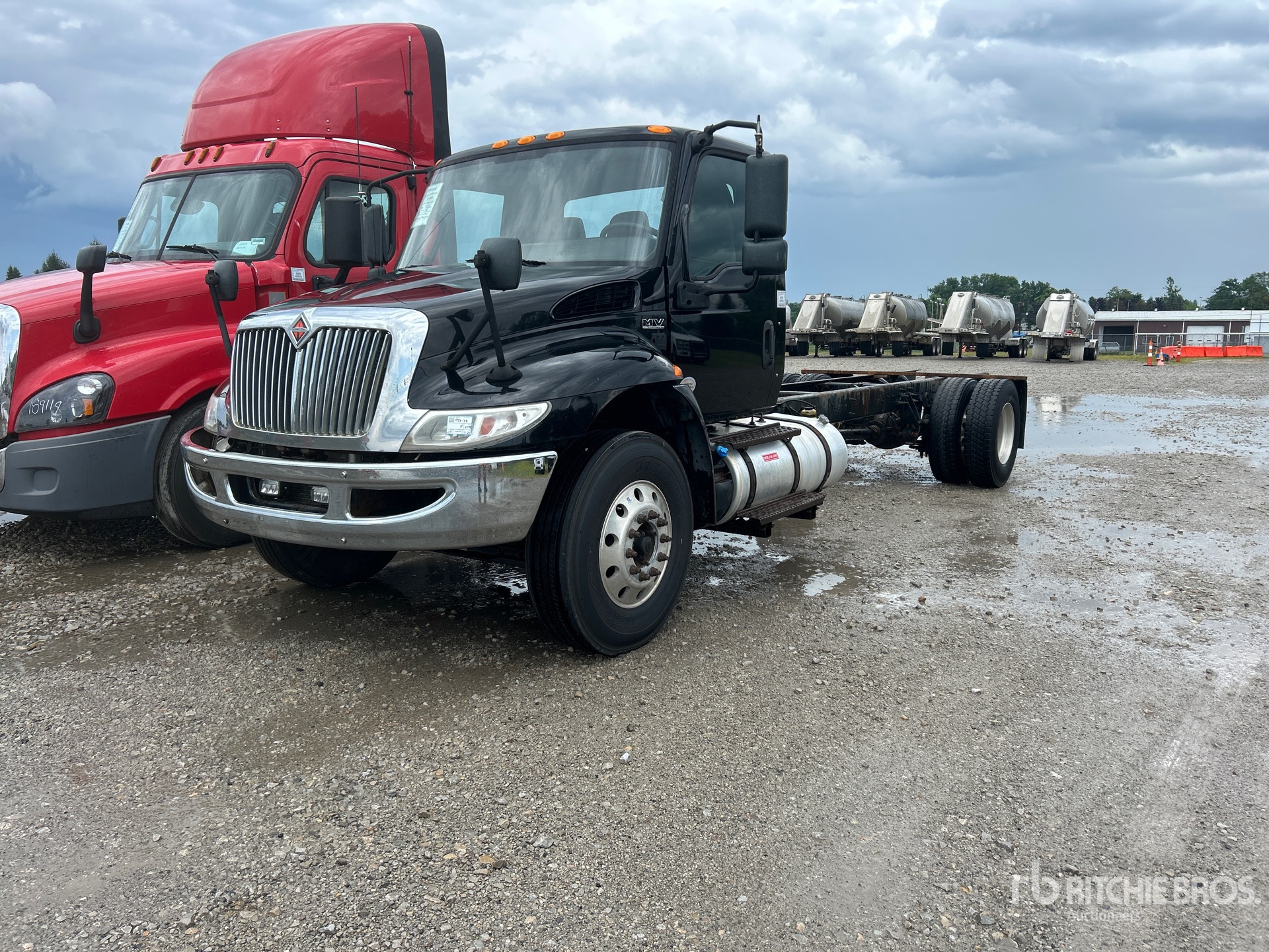 Photo of a 2020 International MV607