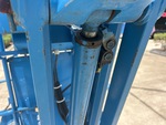 Hydraulics with Basket Tilt Cylinder