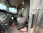 Cab with Seats/armrests