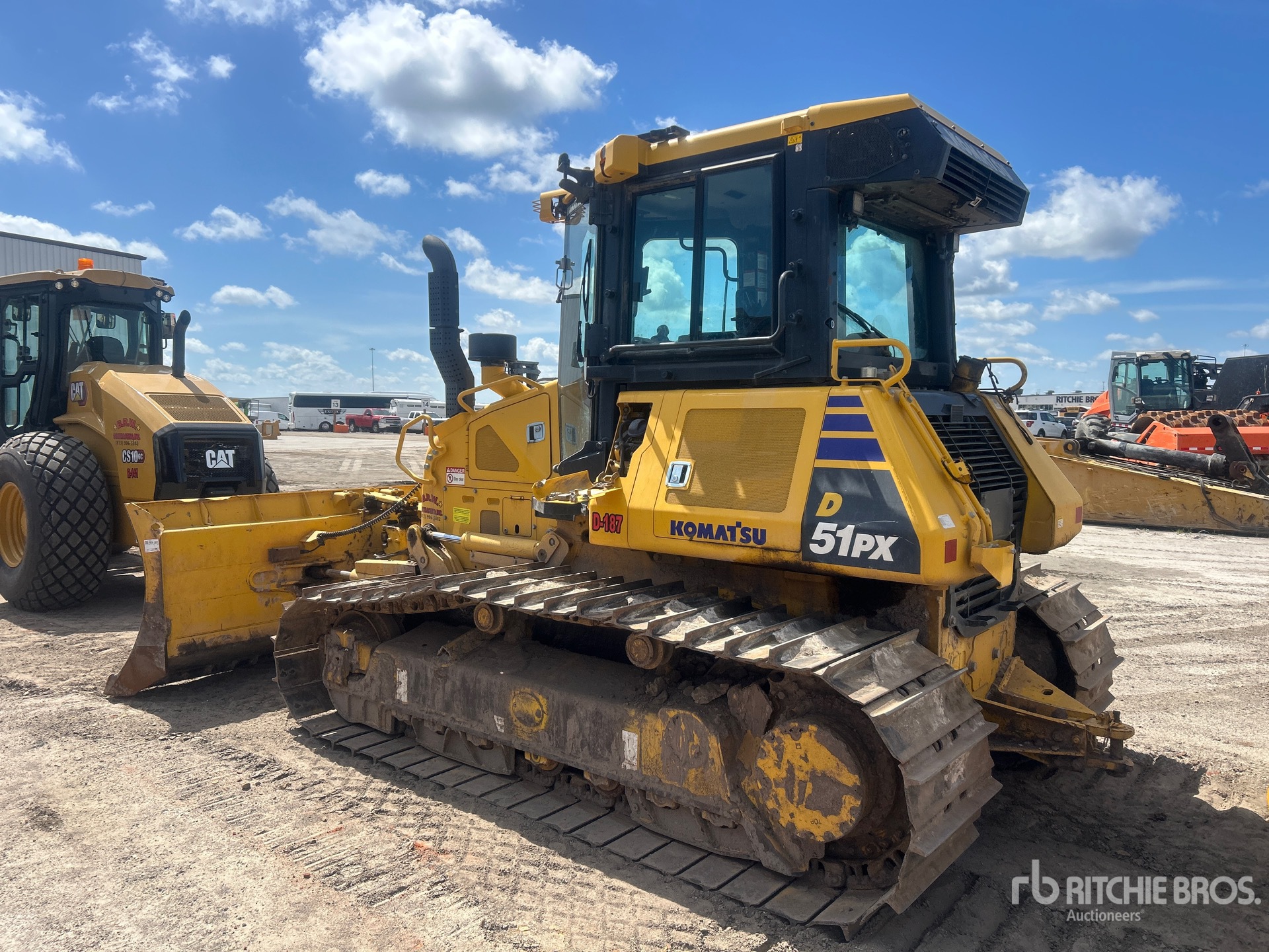 2023 Komatsu D51PX-24