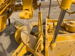 Hydraulics with Saddle Positioning Cylinder