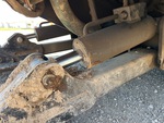 Hydraulics with Stabilizer Cylinders