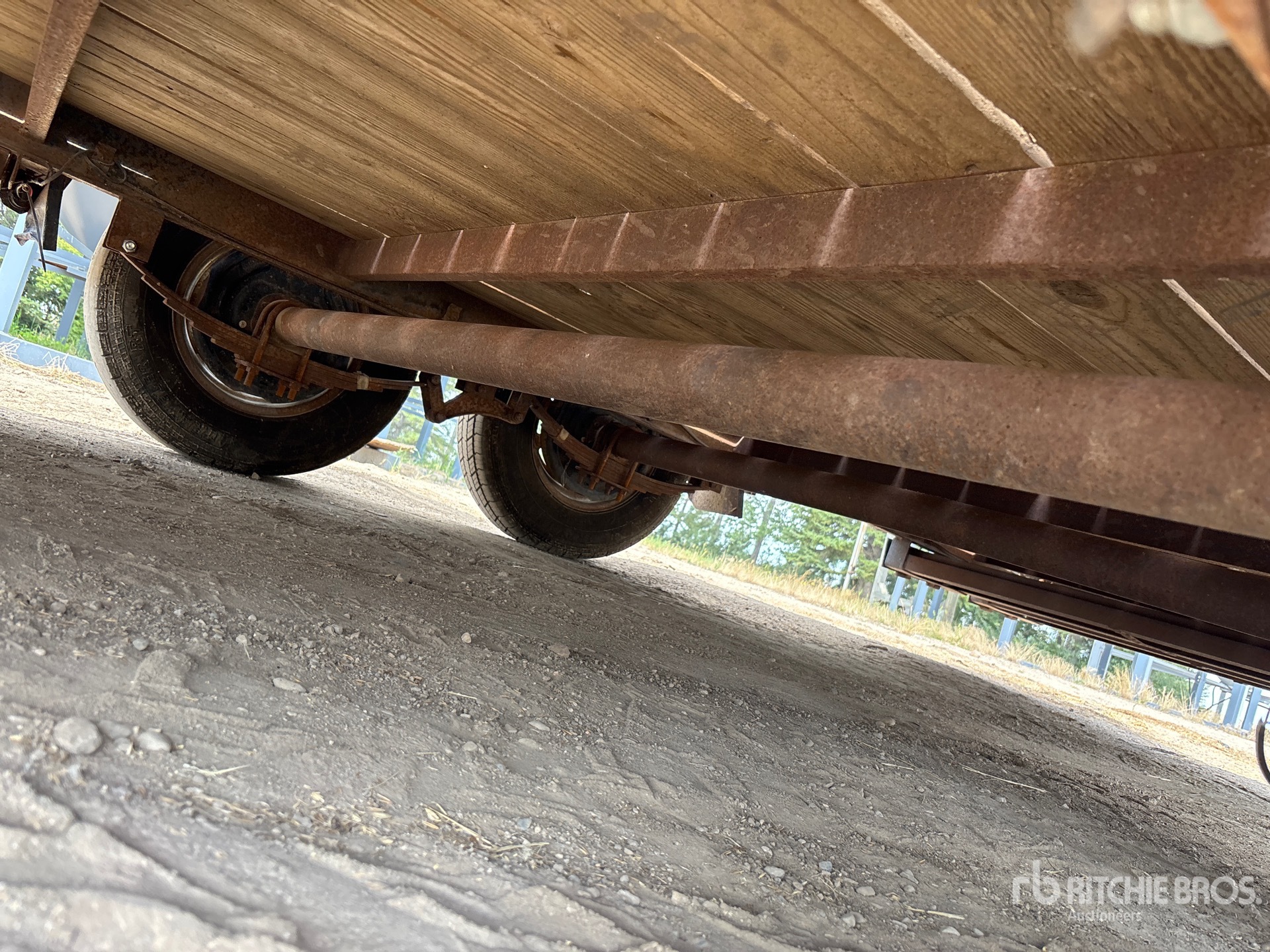 Load Trail 22 FT T/A