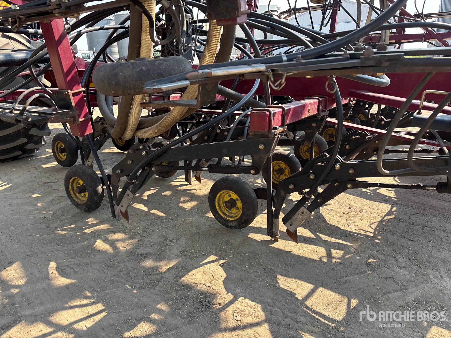 2012 Seed Hawk 64 FT