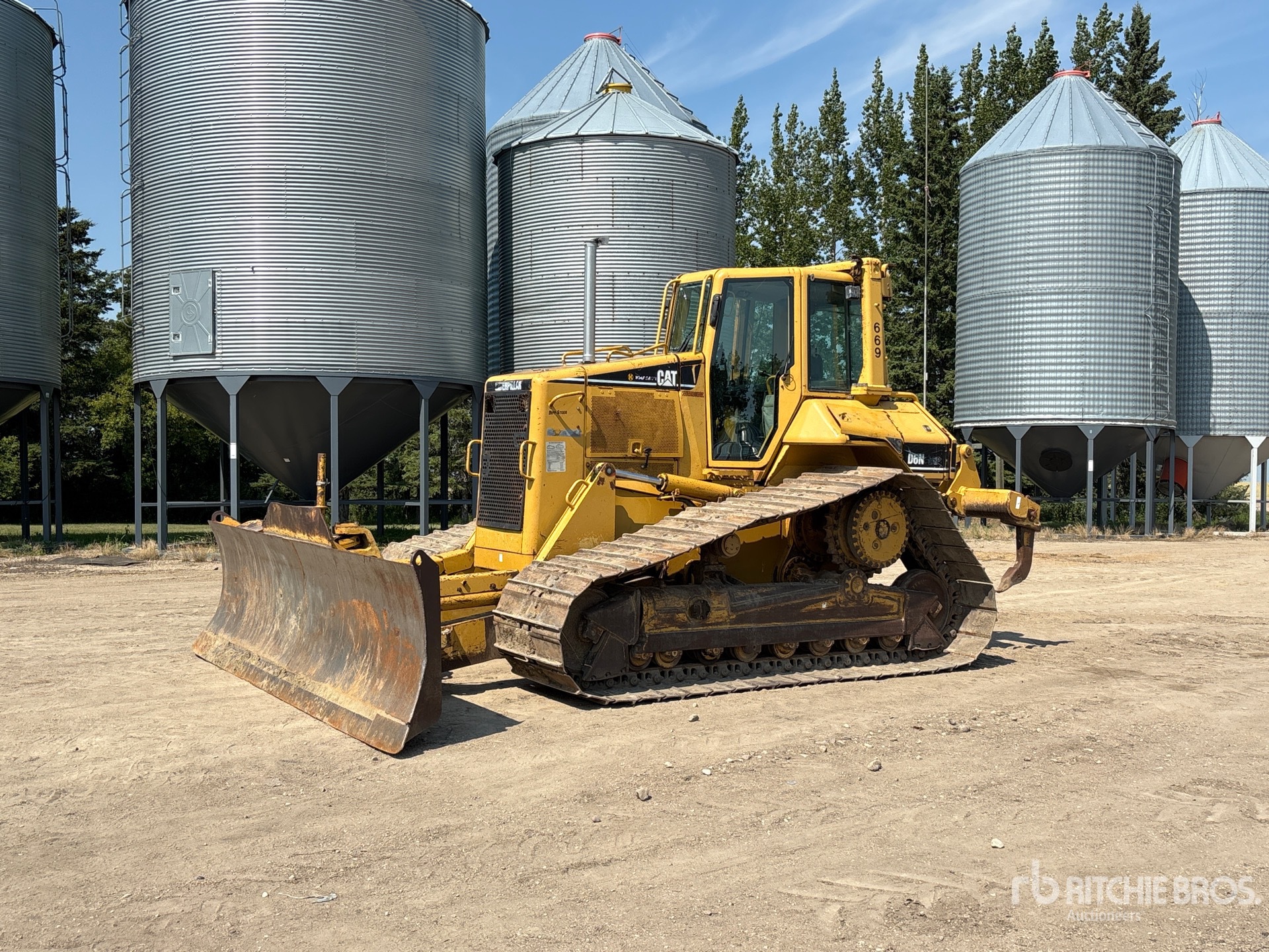 2006 Caterpillar D6N LGP