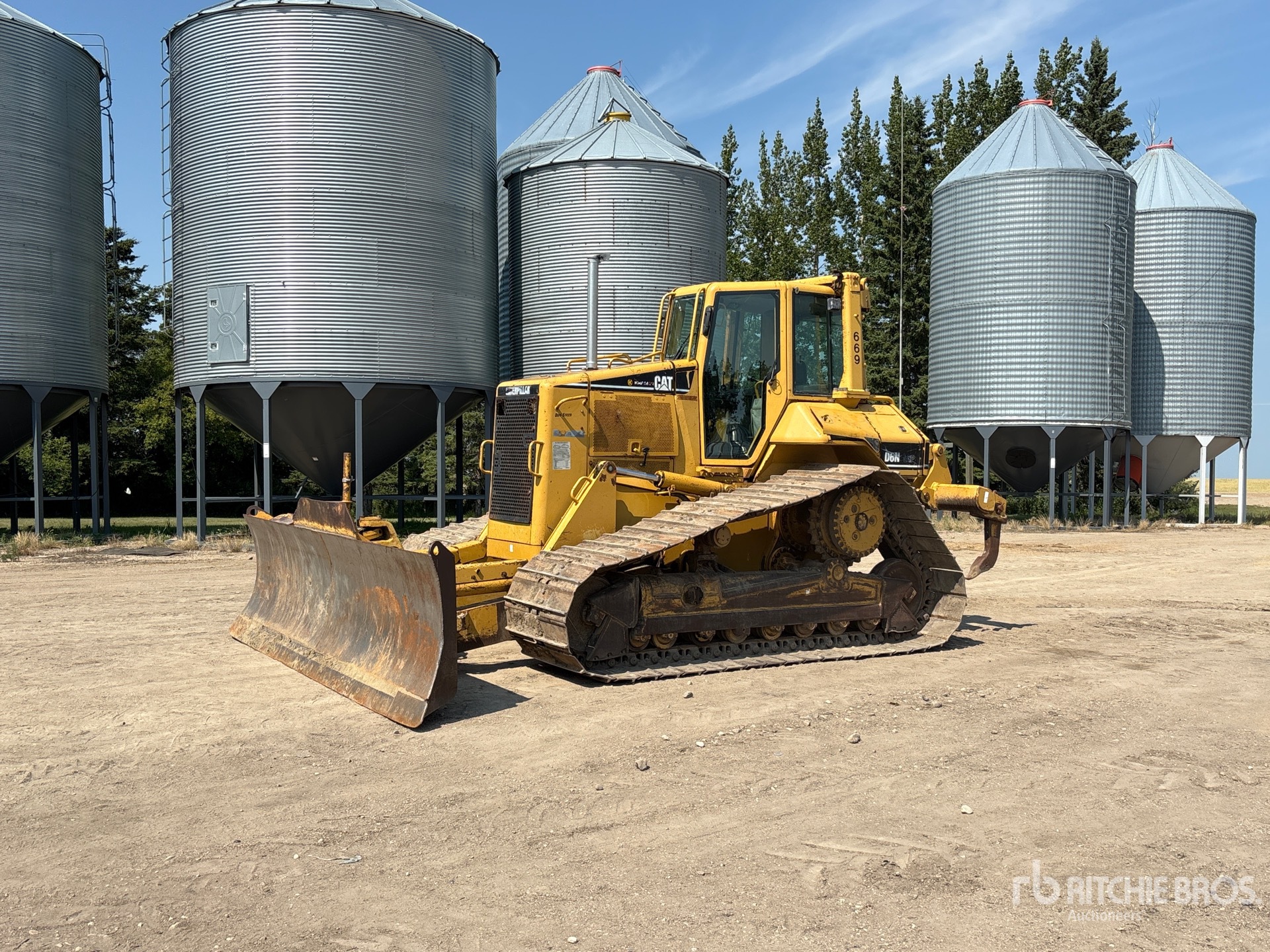 2006 Caterpillar D6N LGP