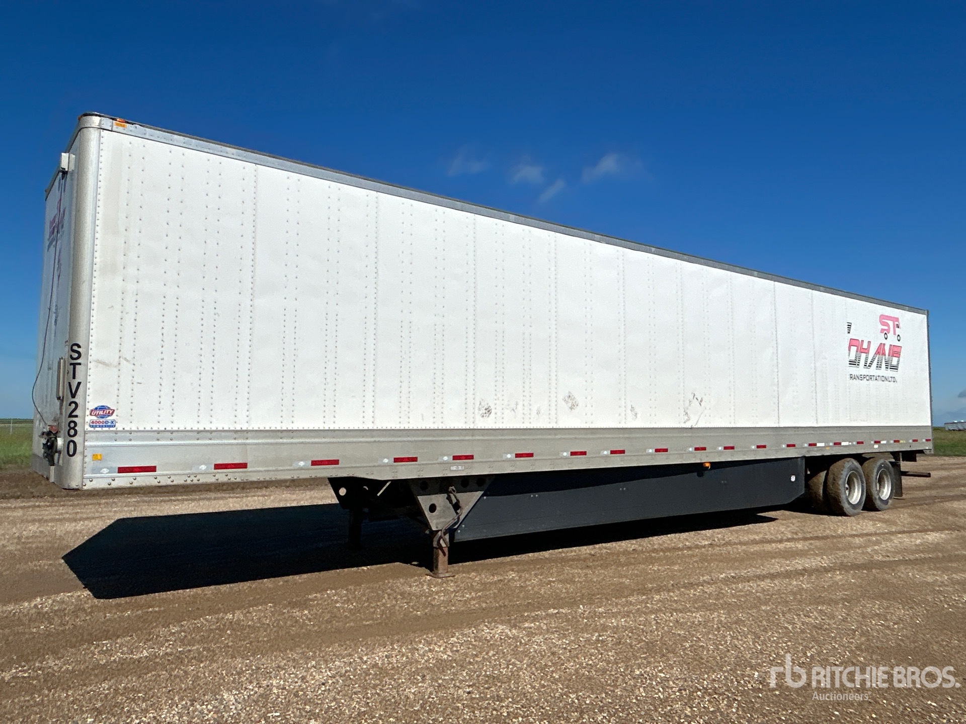 Photo of a 2024 Utility 4000D-X