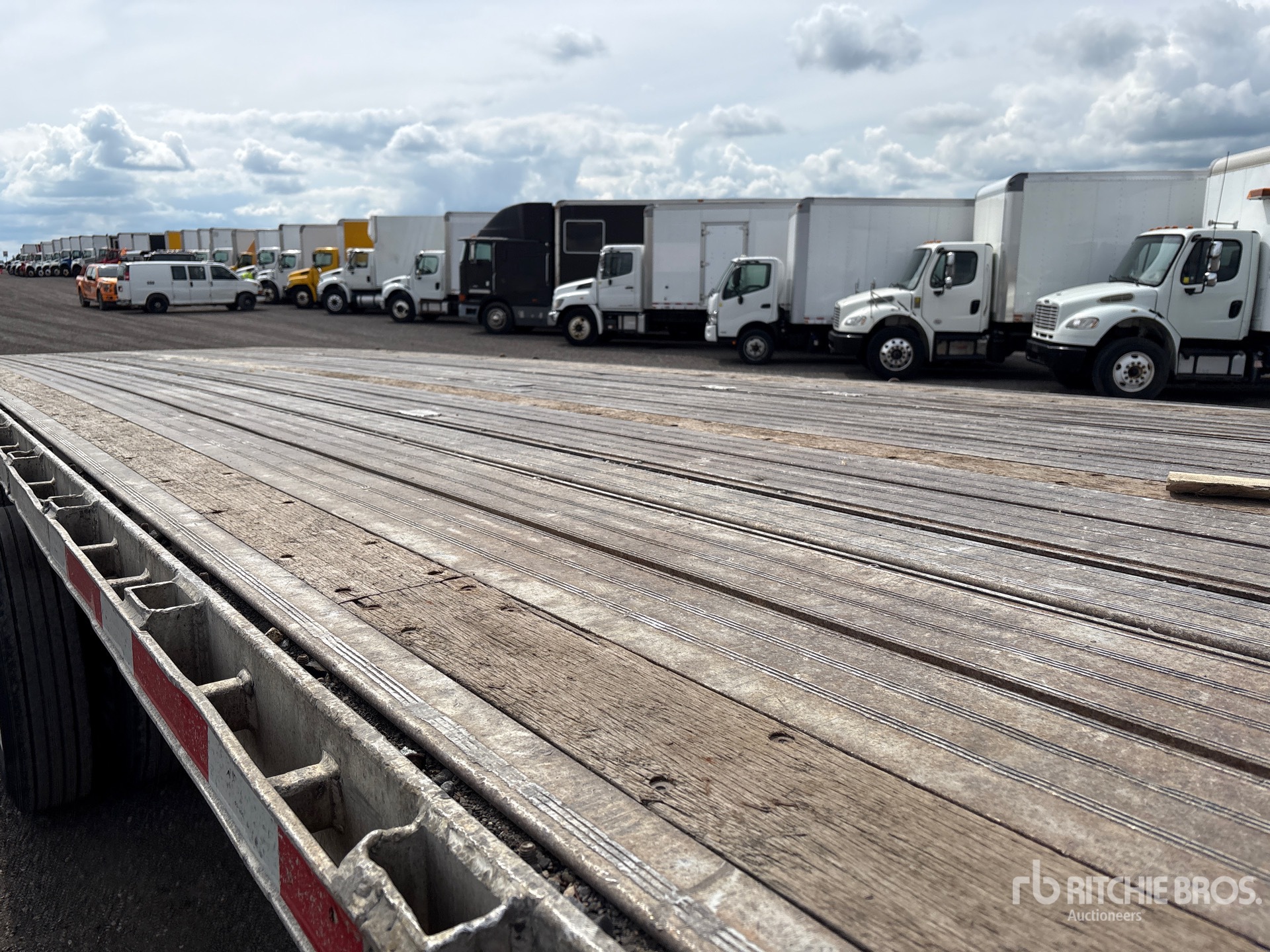 2015 Manac 53 ft Quad/A