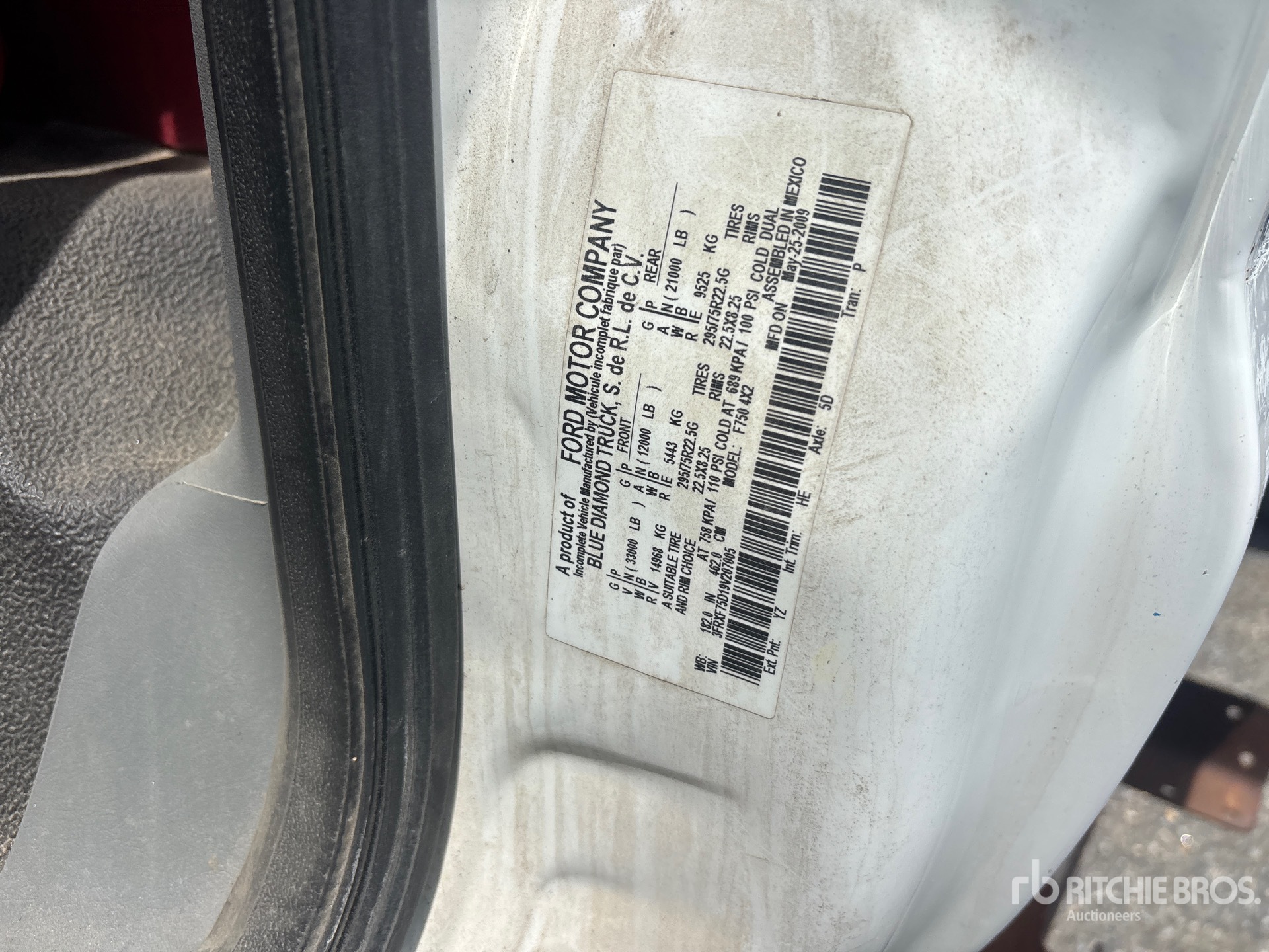 General Appearance with Numéro de série/Numéro d'identification du véhicule automobile