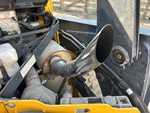 Engine with Exhaust System