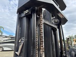 Hydraulics with Mast Lift Cylinders
