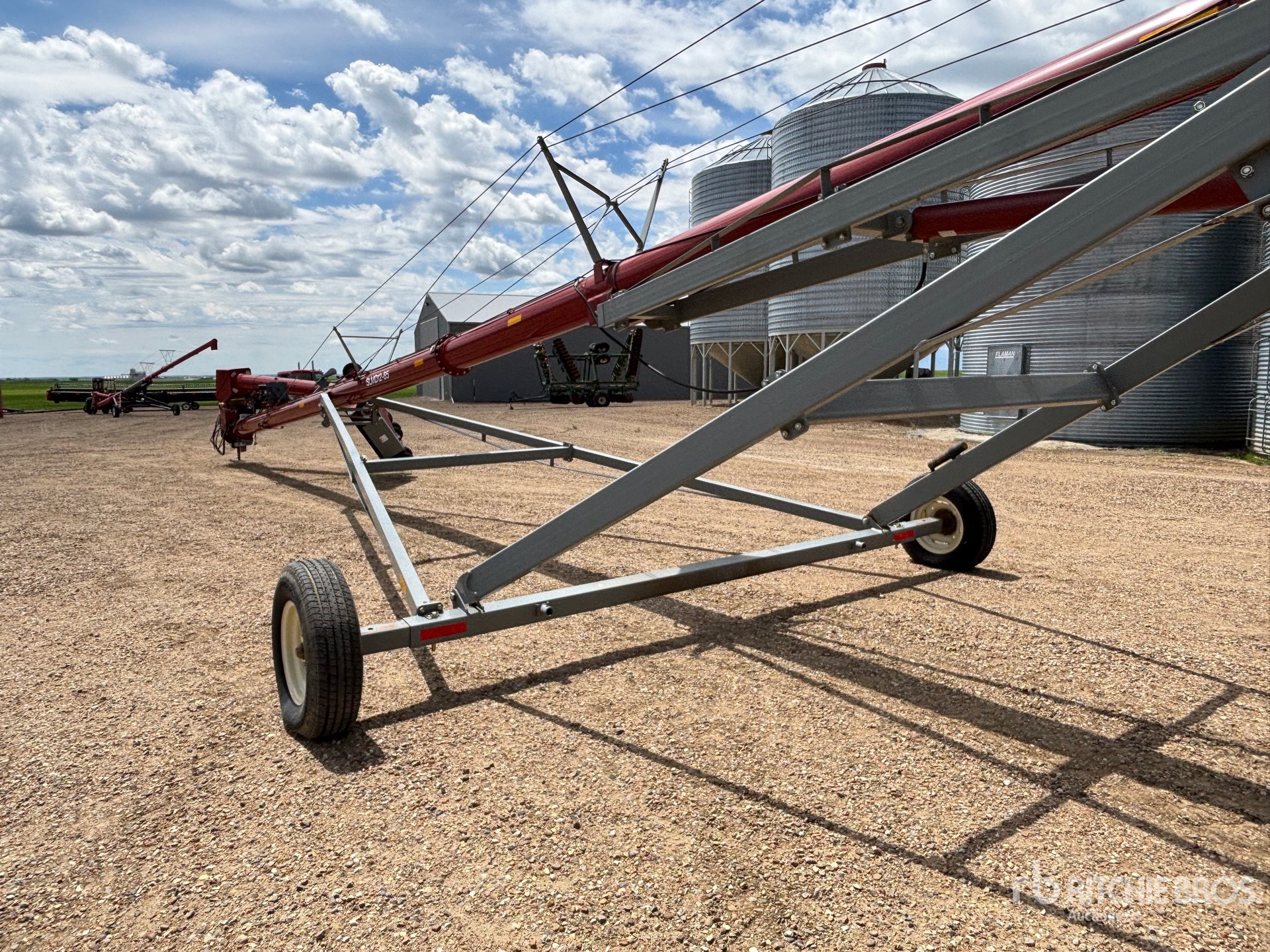 2014 Meridian SLMD12-85