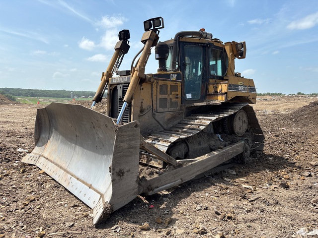 Cat D6R XW Series II Crawler Dozer