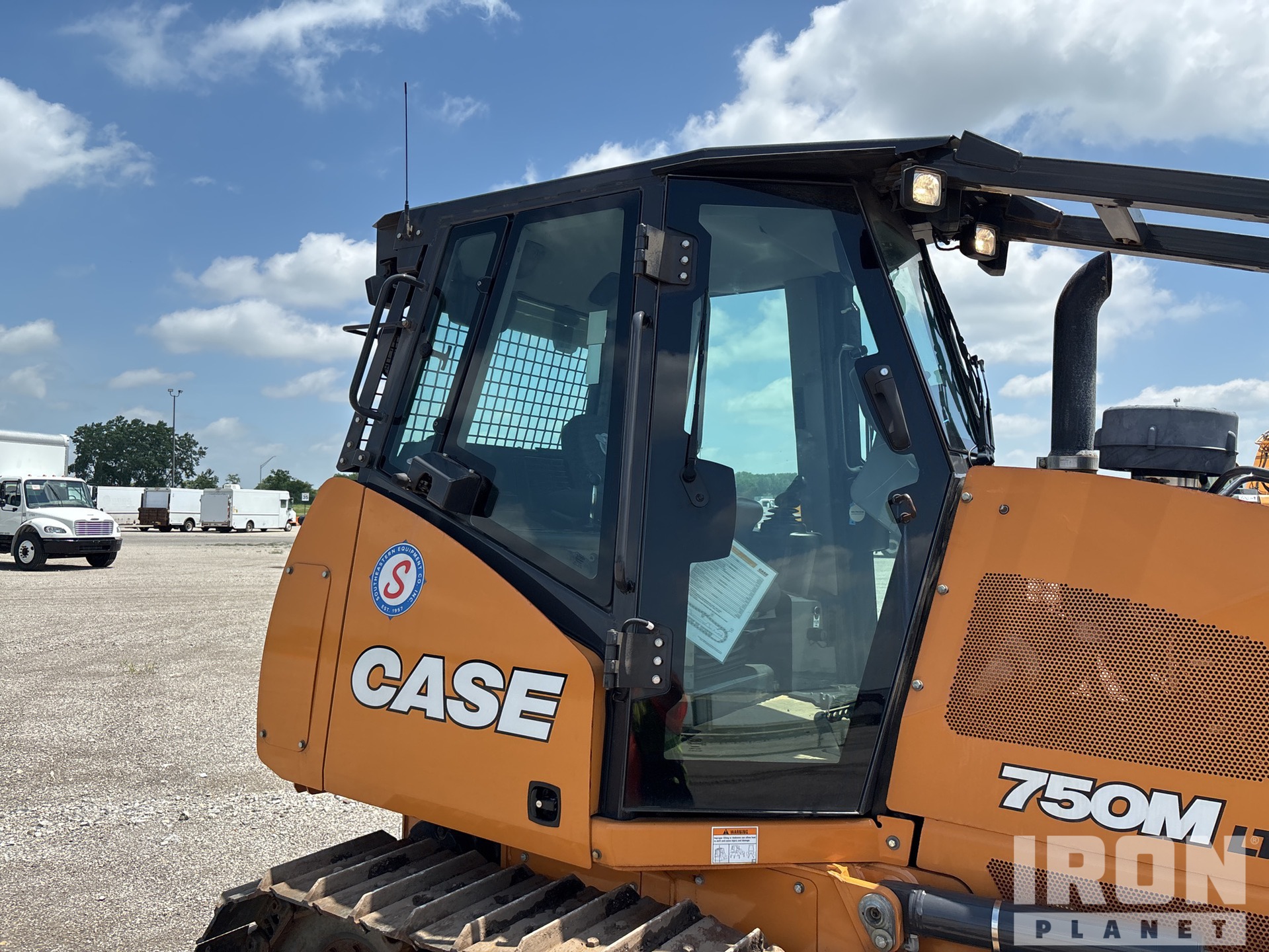 2023 Case 750M LT