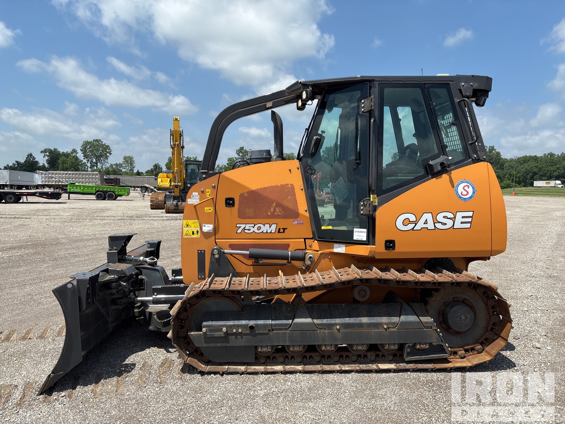 2023 Case 750M LT