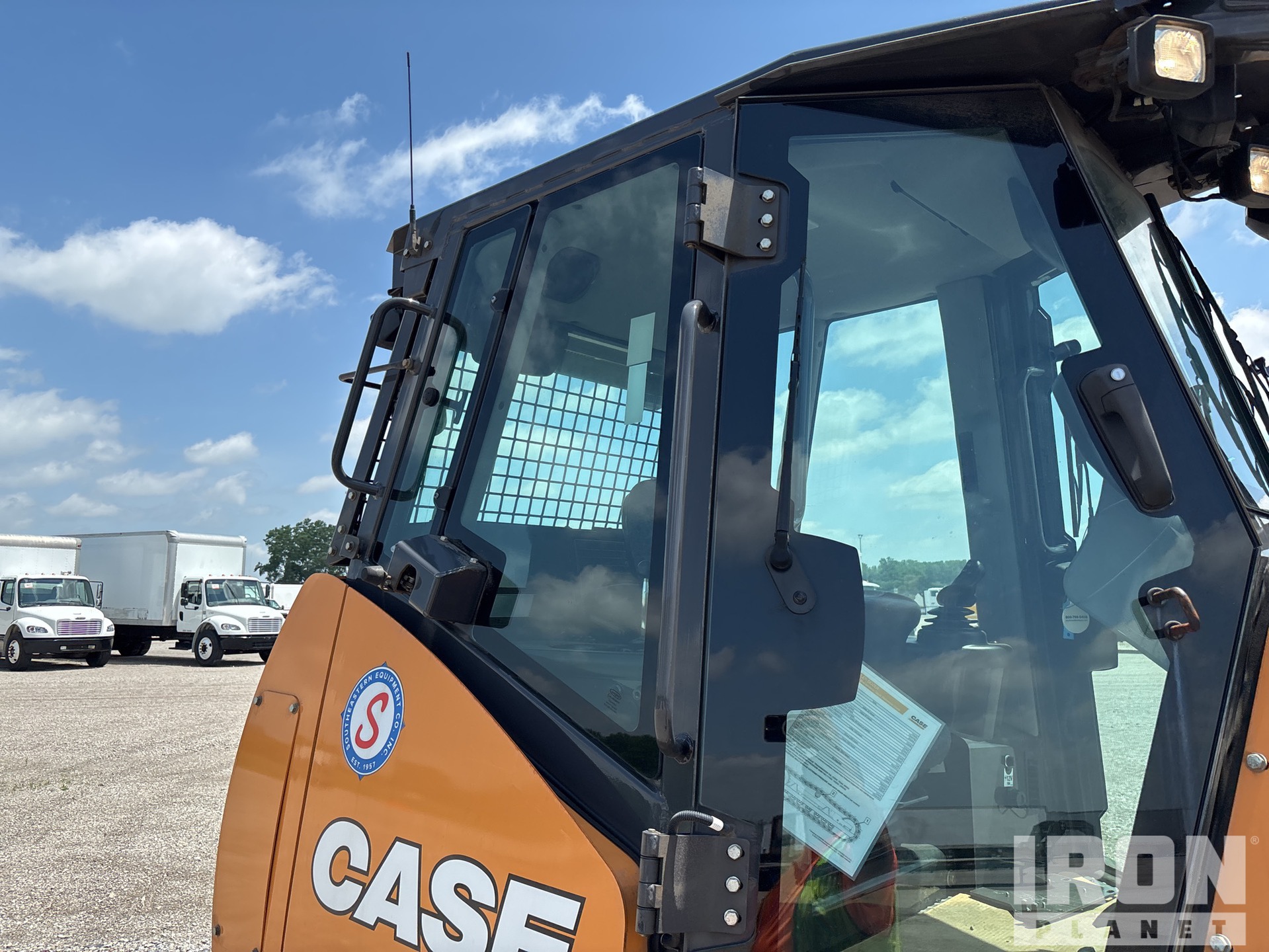 2023 Case 750M LT