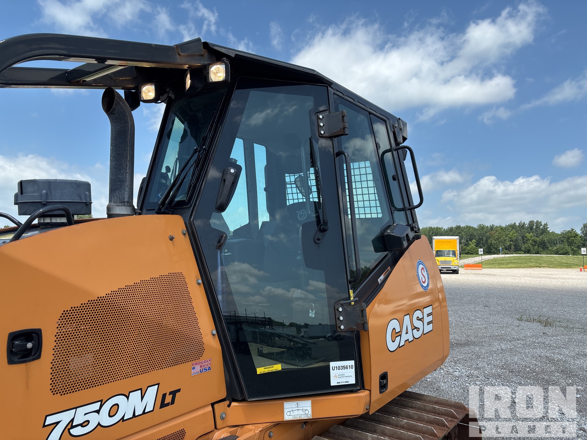 2023 Case 750M LT