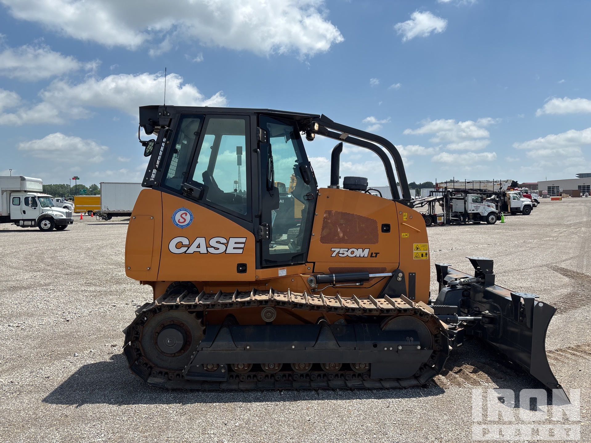 2023 Case 750M LT
