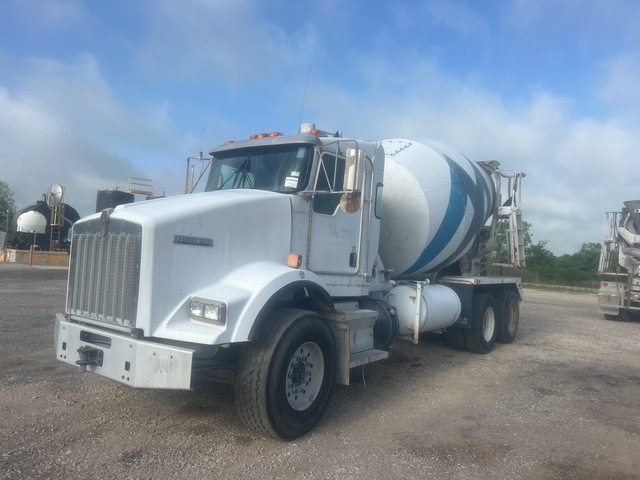 2014 Kenworth T800 6x4 Mixer Truck