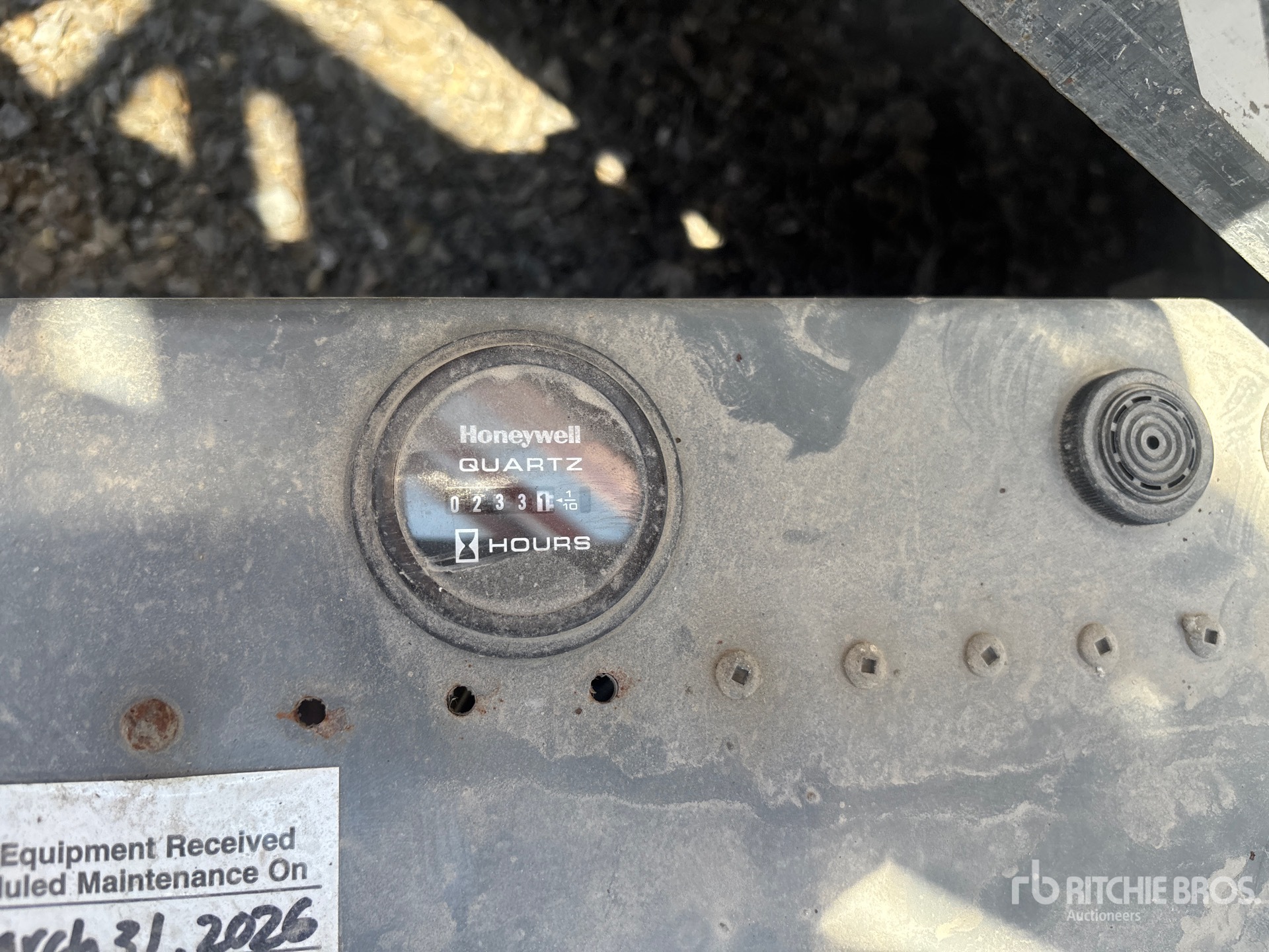 General Appearance with Hour Meter / Odometer