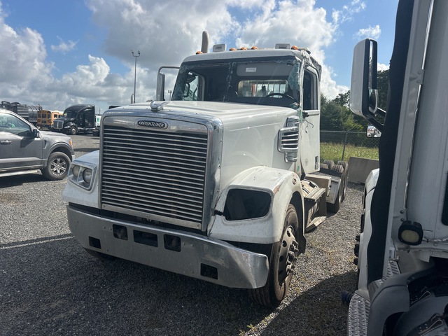 2022 Freightliner SD122 6x4 T/A Day Cab Truck Tractor (Inoperable)