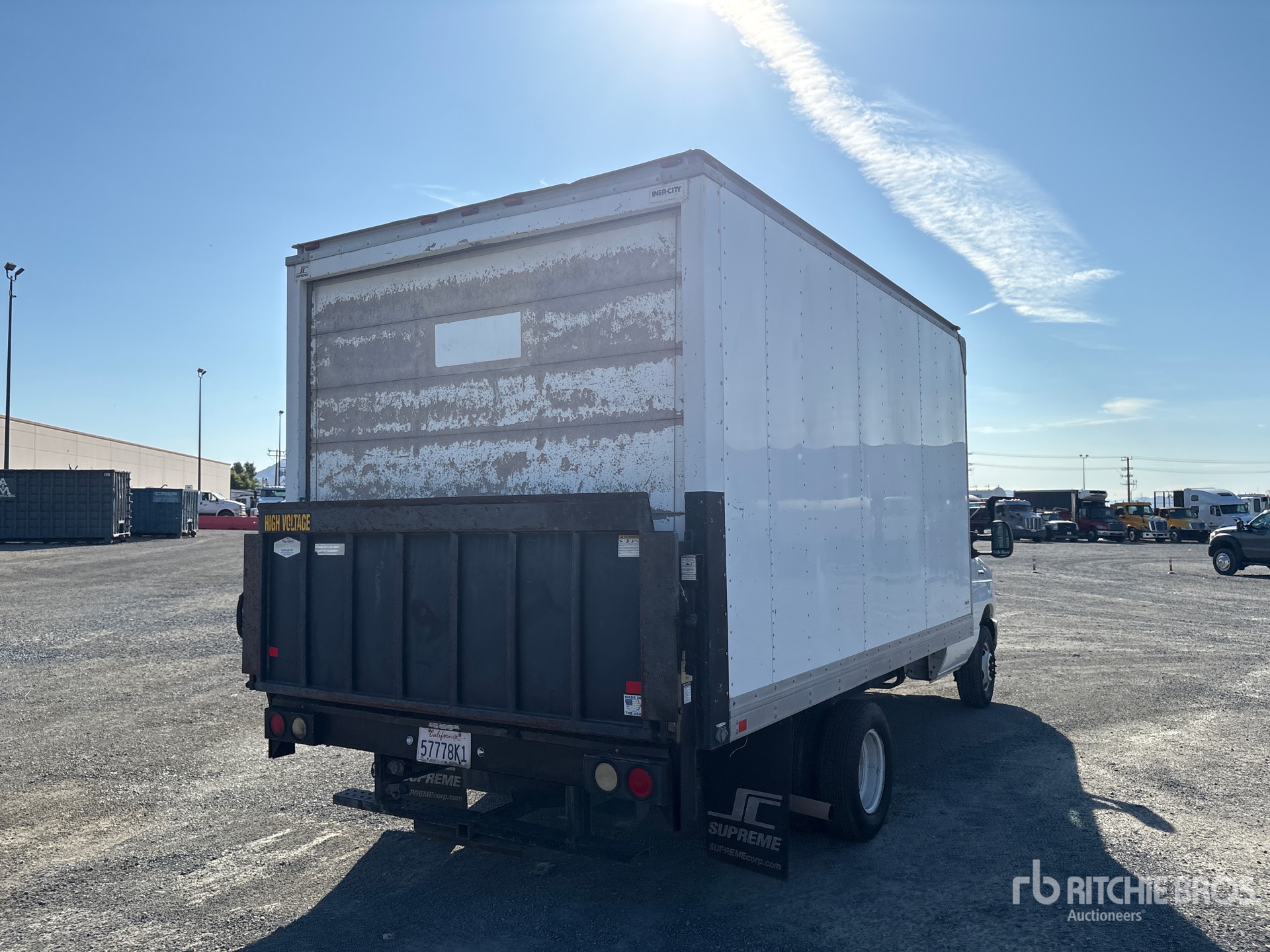 2013 Ford E-450