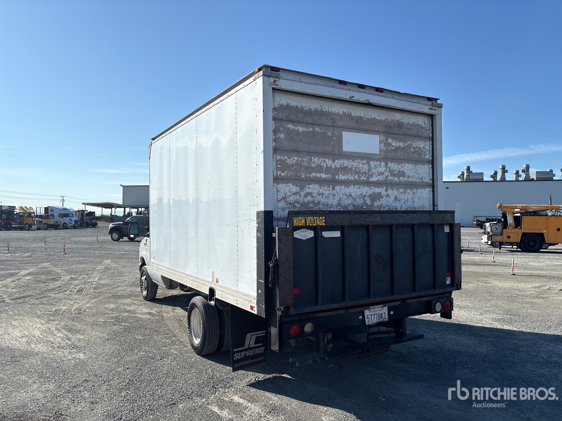 2013 Ford E-450