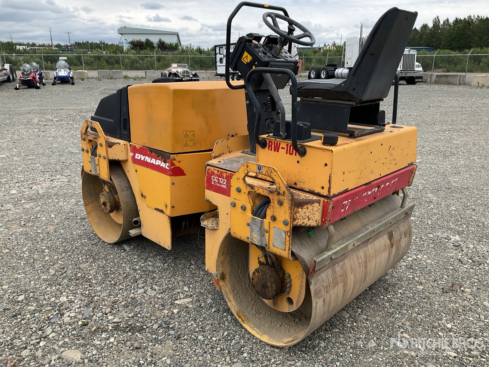 General Appearance with Picture, Left Rear Corner