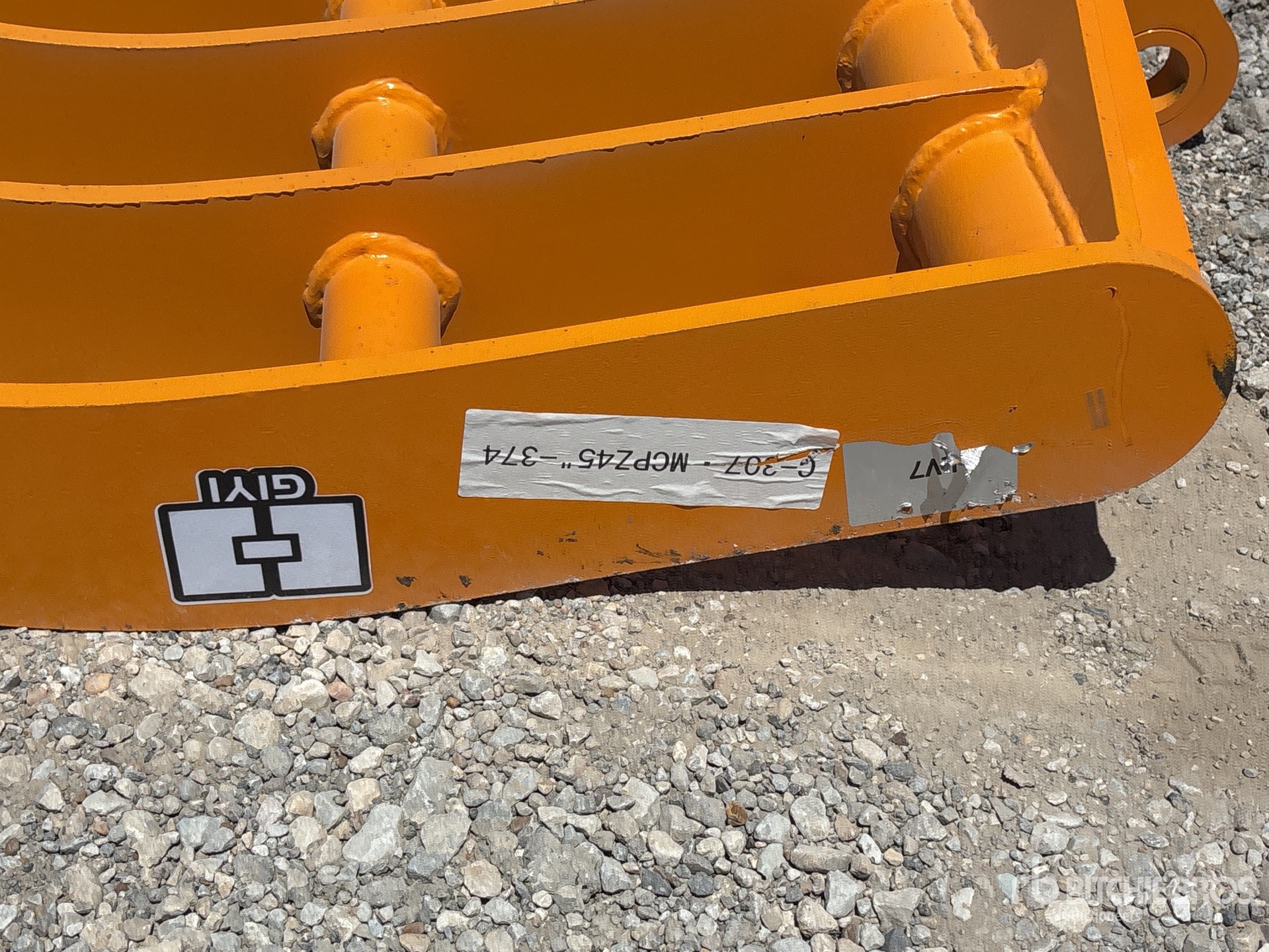 2026 GIYI 45 in - Fits Cat 307 (Unused)