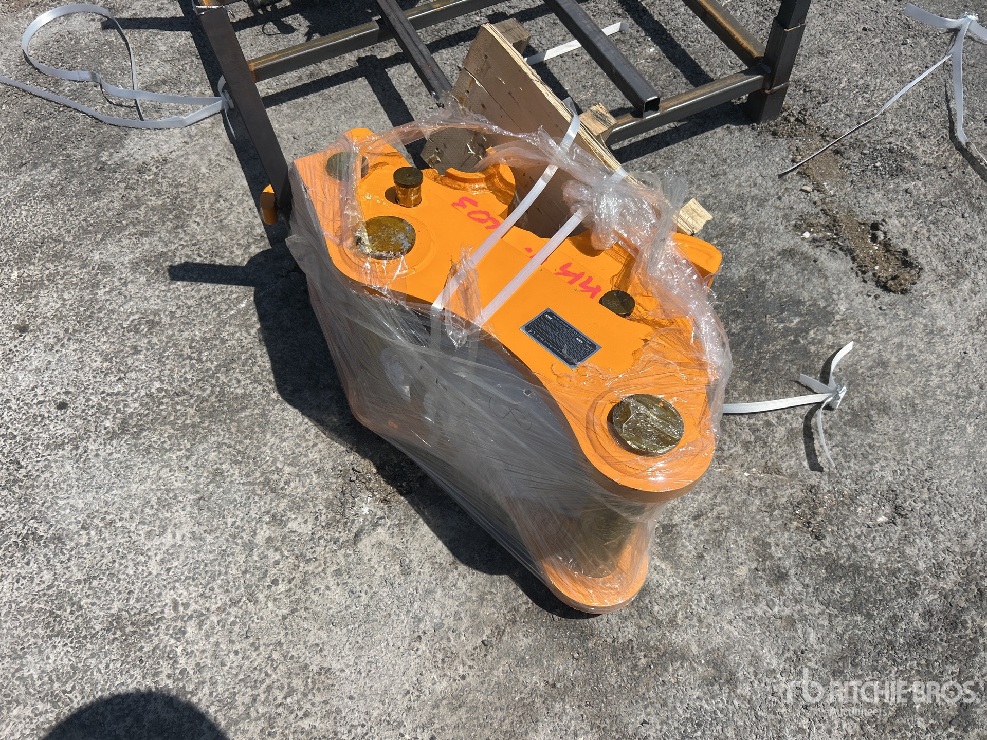 Photo of a 2026 GIYI Hydraulic - Fits Cat 320 (Unused)