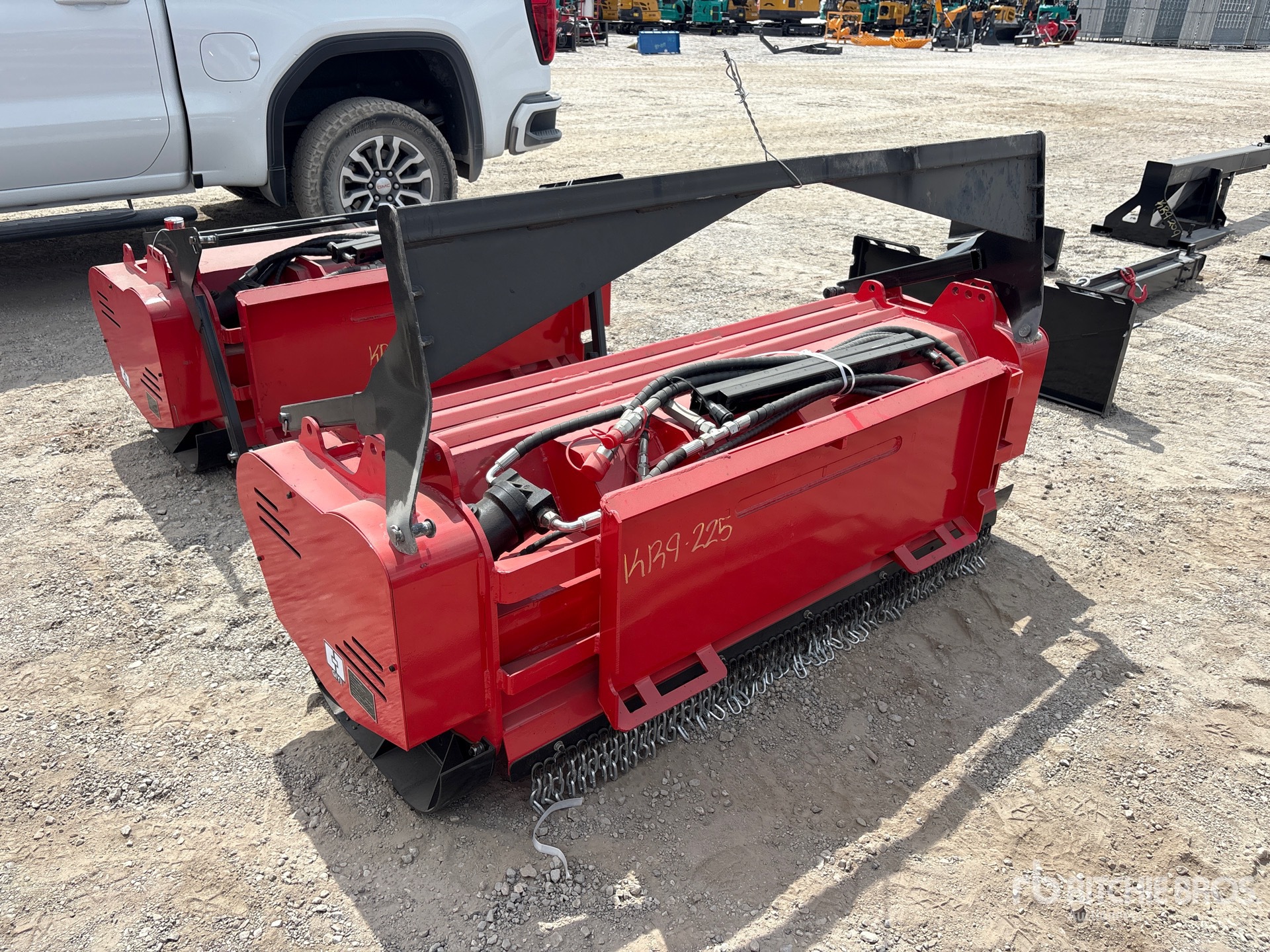 General Appearance with Picture, Right Rear Corner