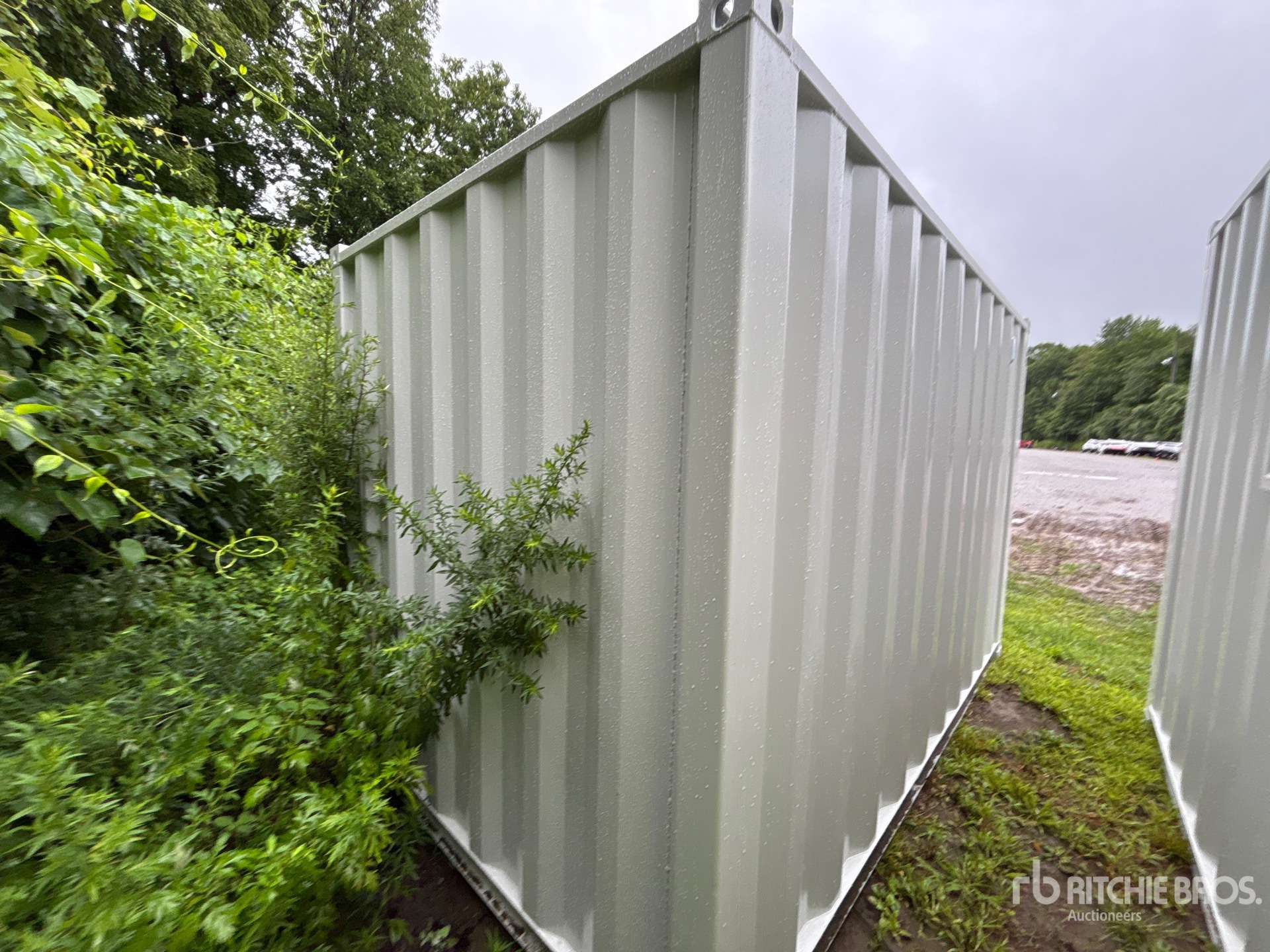 General Appearance with Bild, Ecke hinten rechts