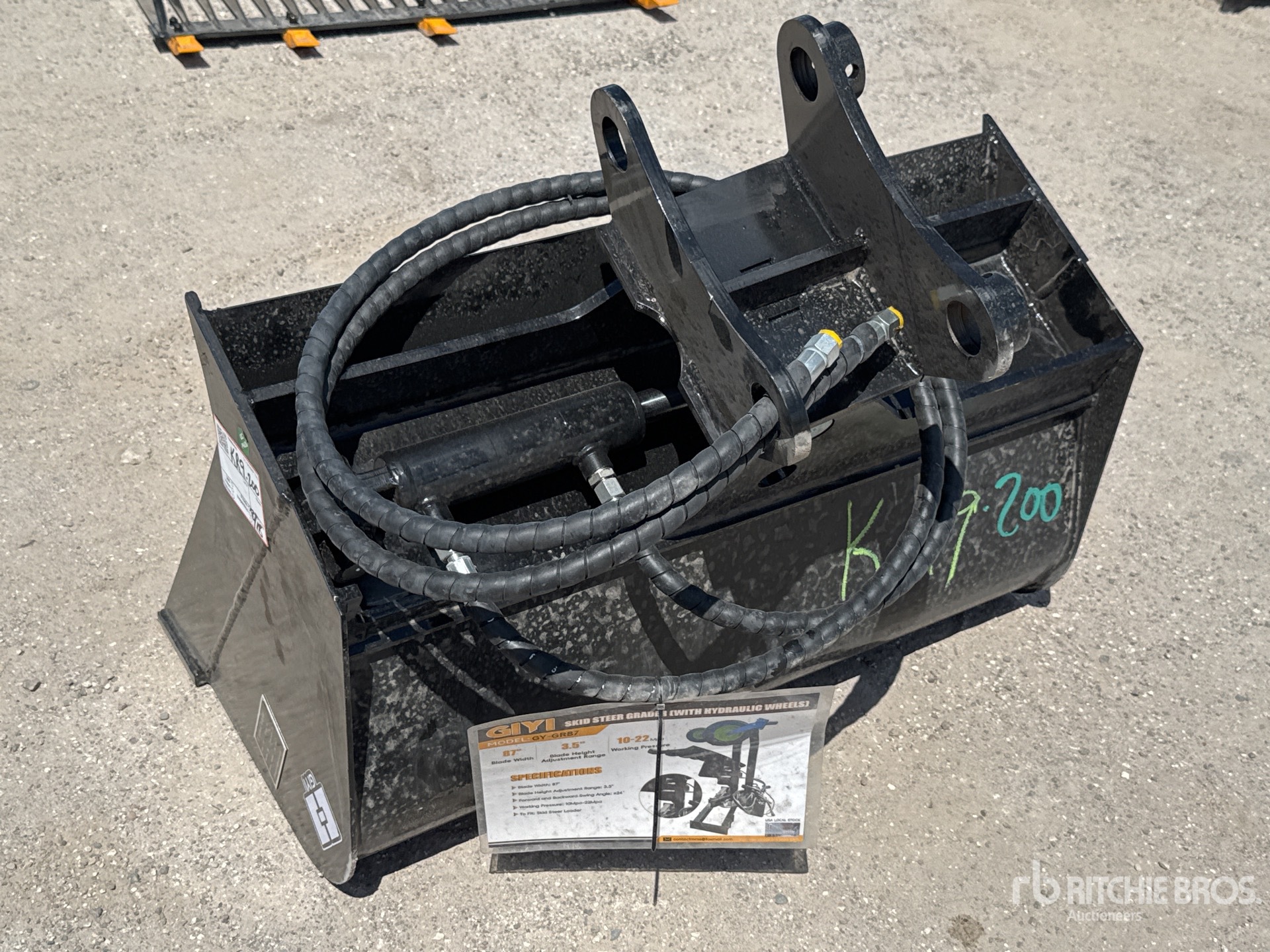 General Appearance with Picture, Left Rear Corner