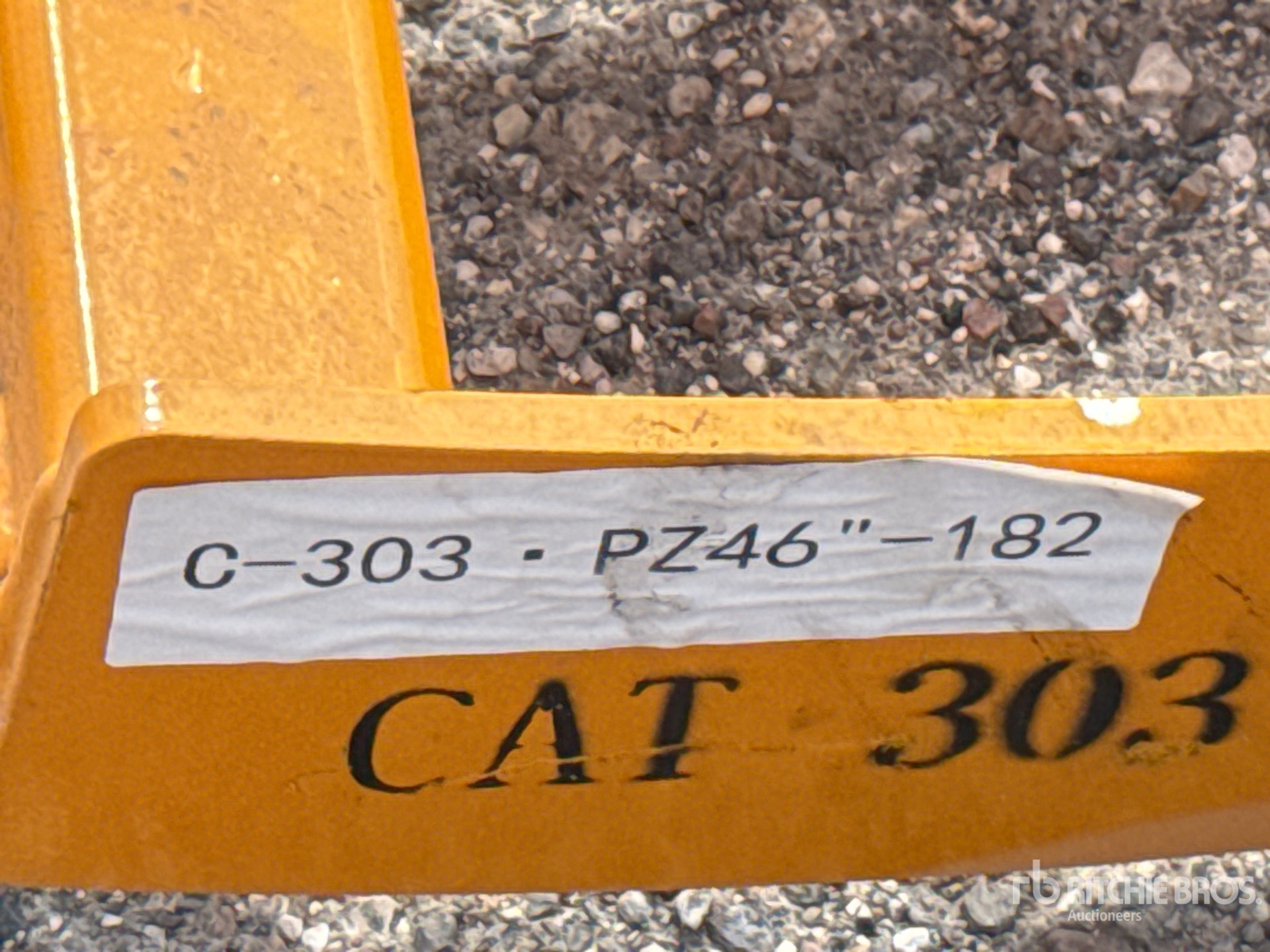 2026 GIYI 46 in - Fits Cat 303 (Unused)