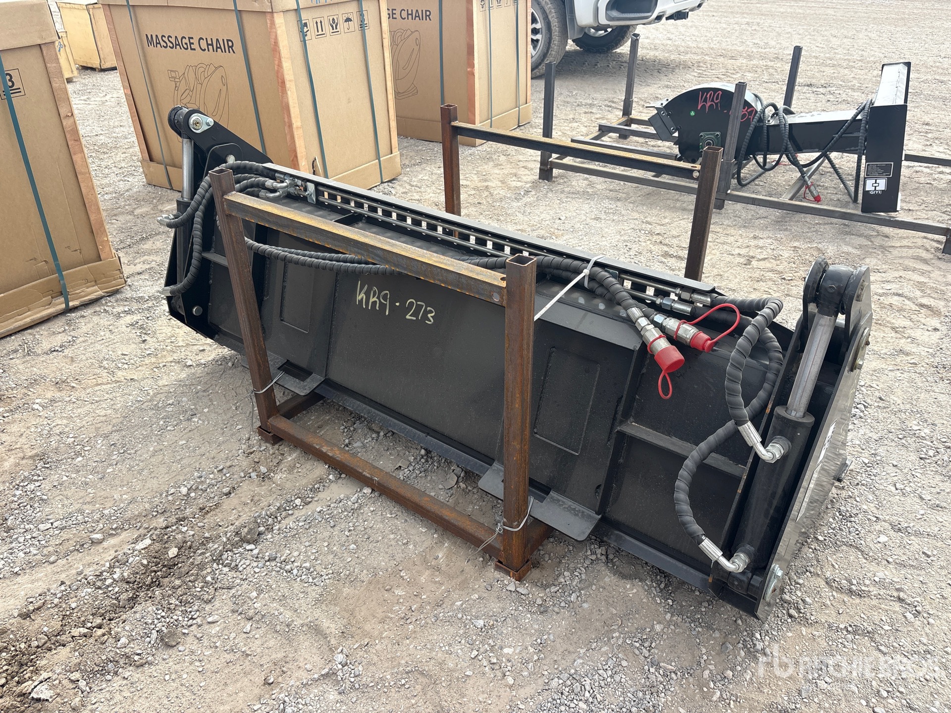 General Appearance with Picture, Right Front Corner