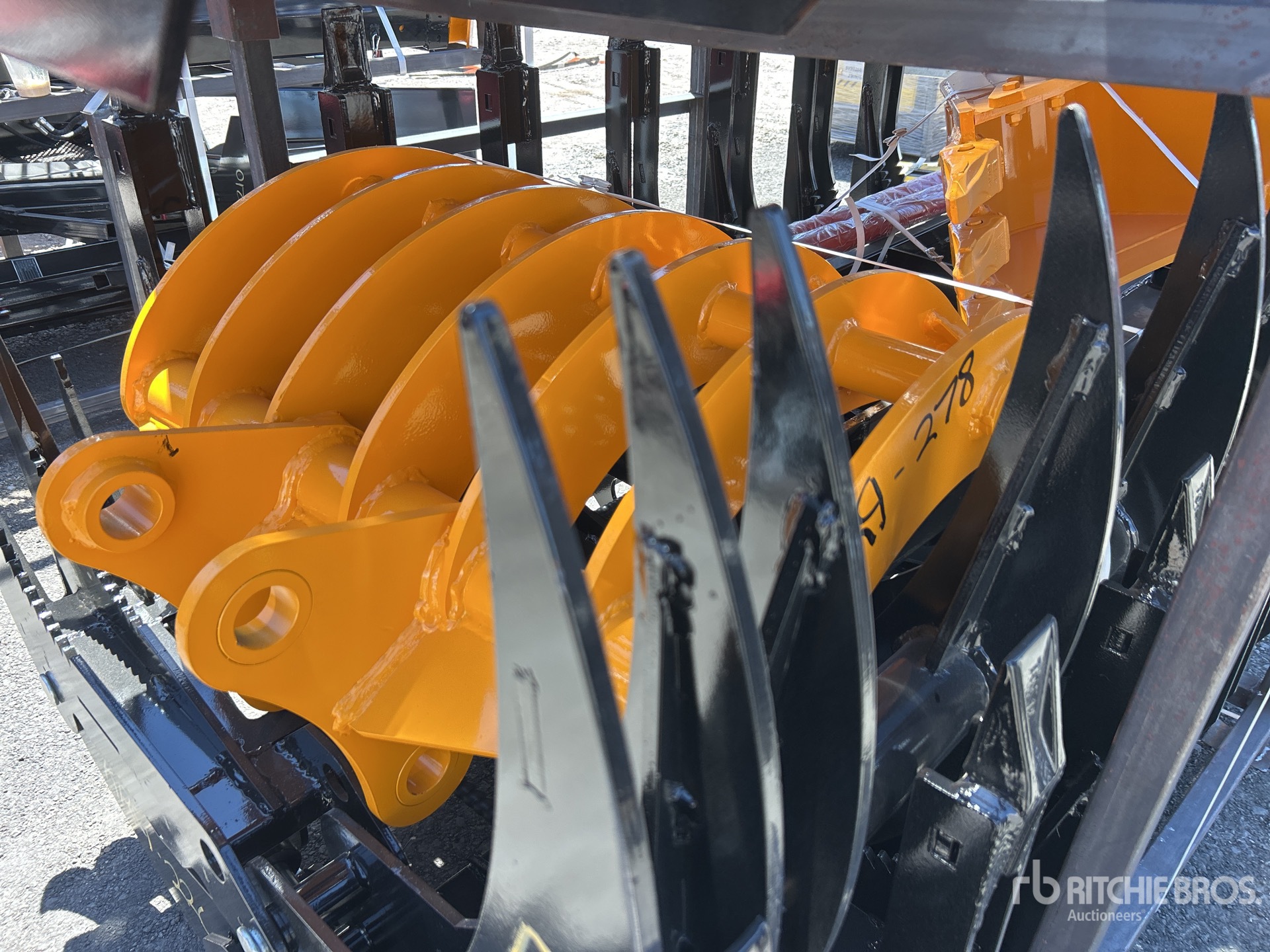 Photo of a 2026 GIYI 32 in - Fits Cat 305 (Unused)