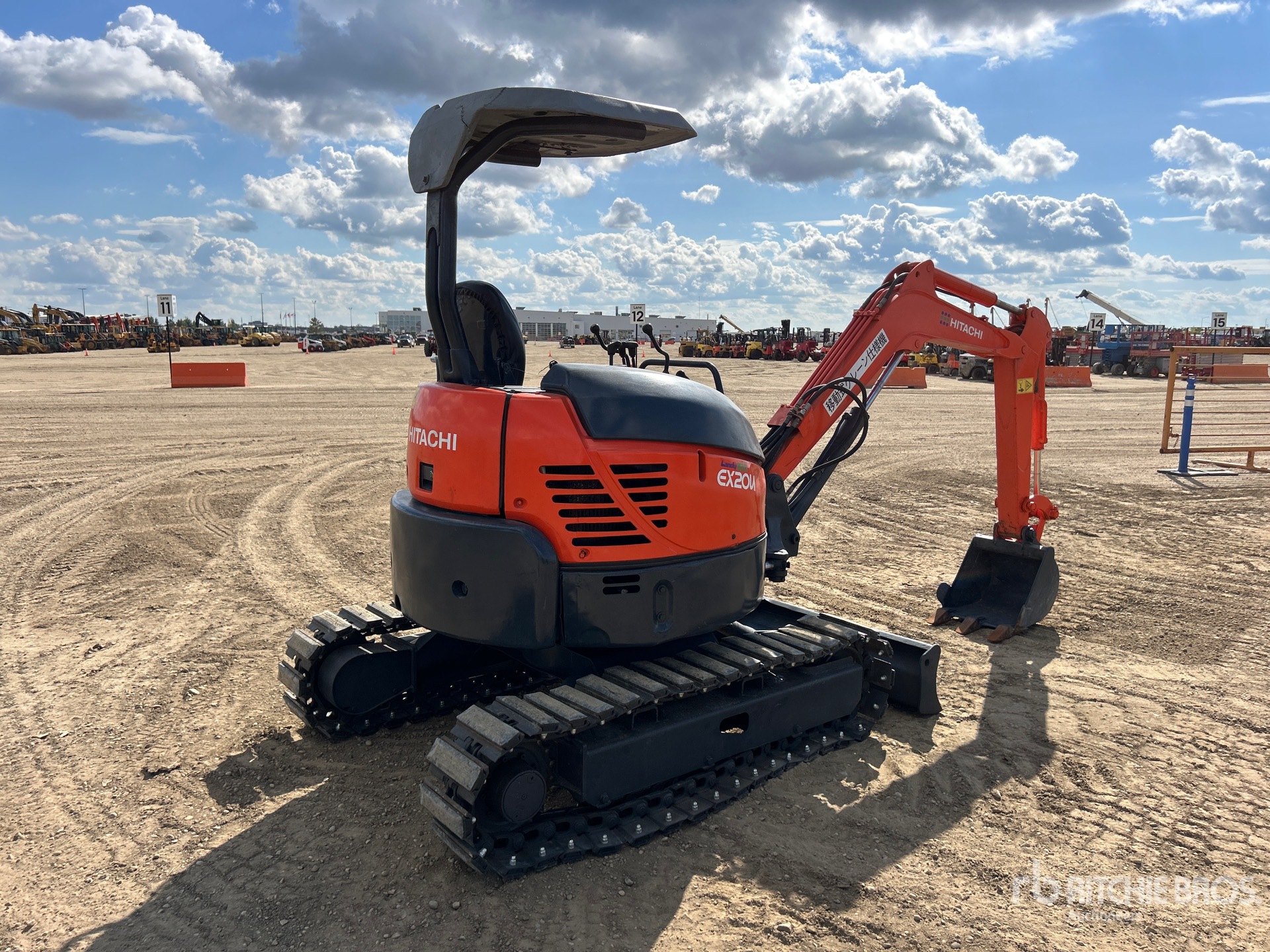 2005 Hitachi EX20U-3