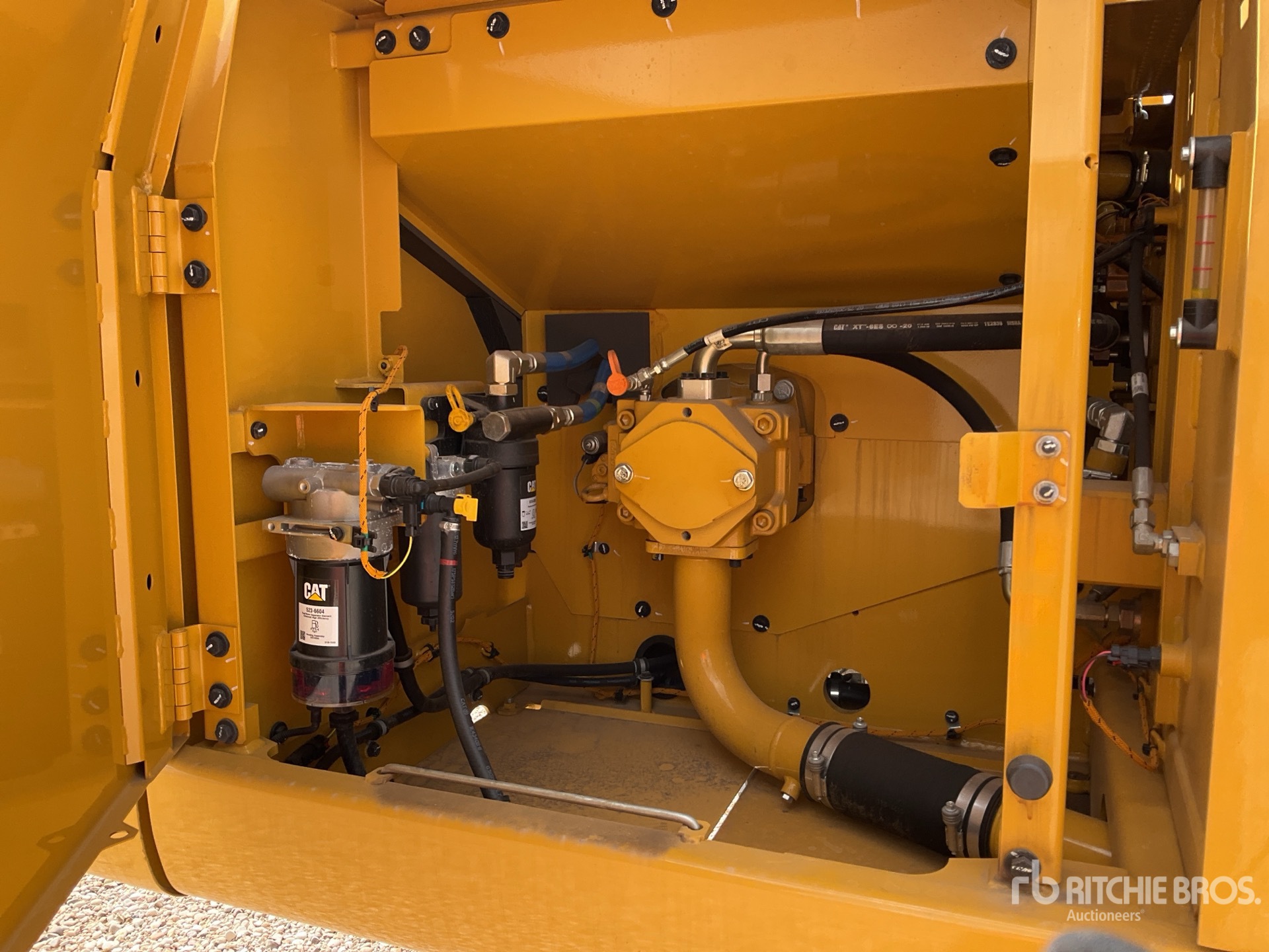 2026 Caterpillar 321