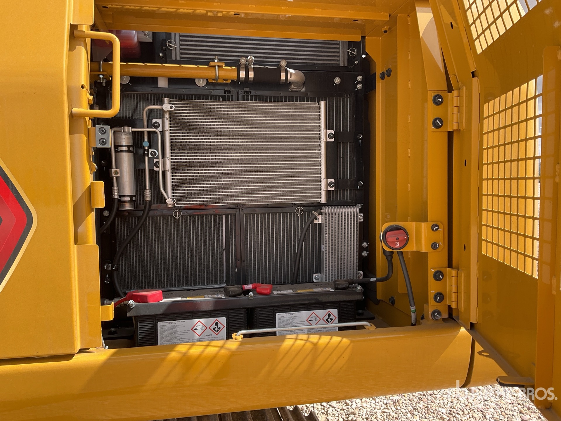 2026 Caterpillar 321