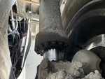 Chassis with Suspension Cylinders