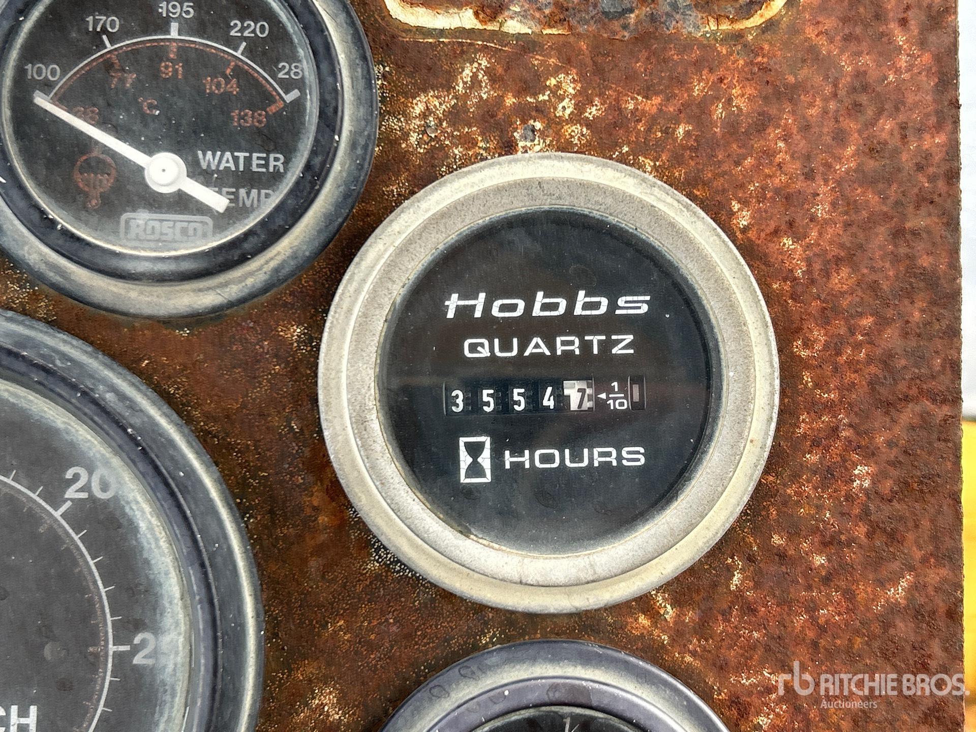 General Appearance with Hour Meter / Odometer