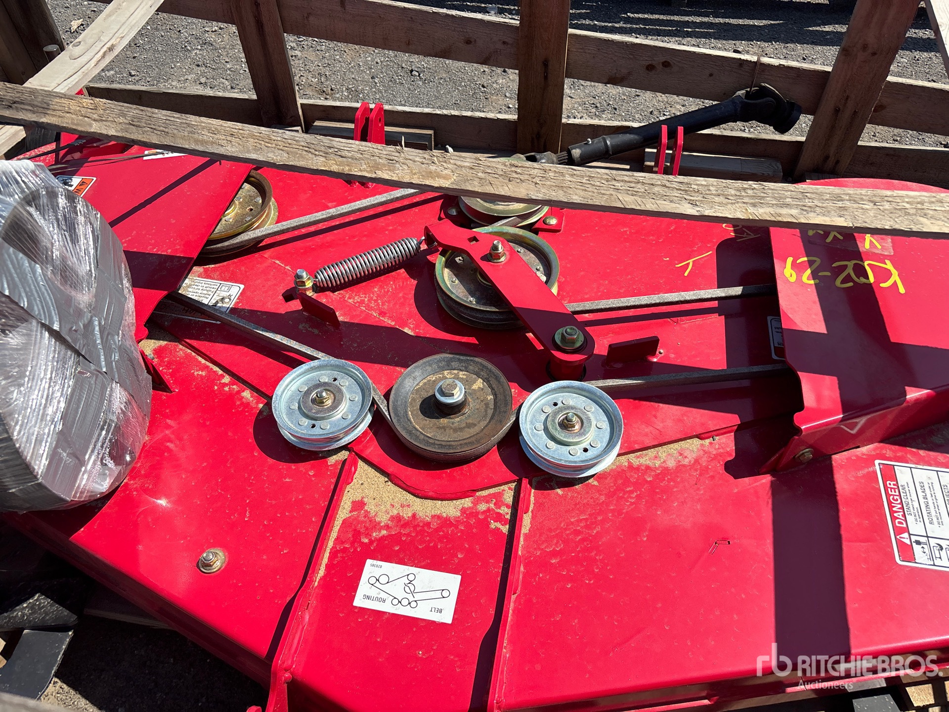Mahindra 64 in Lawn Mower Deck